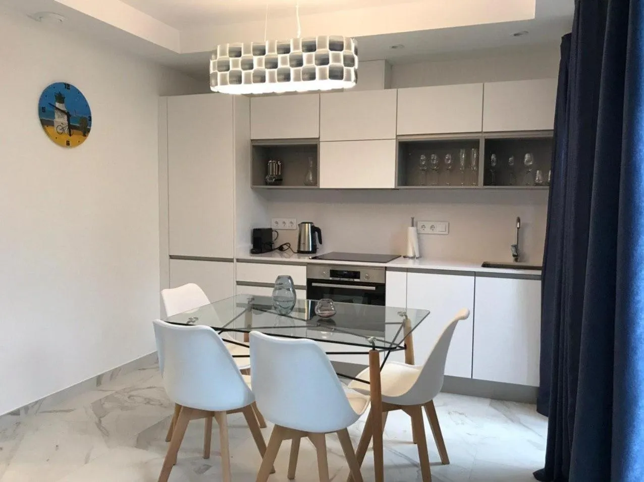 Kitchen or kitchenette in Nuevo Luminoso Apartamento Catalina a 80 metros de la playa para 4 personas