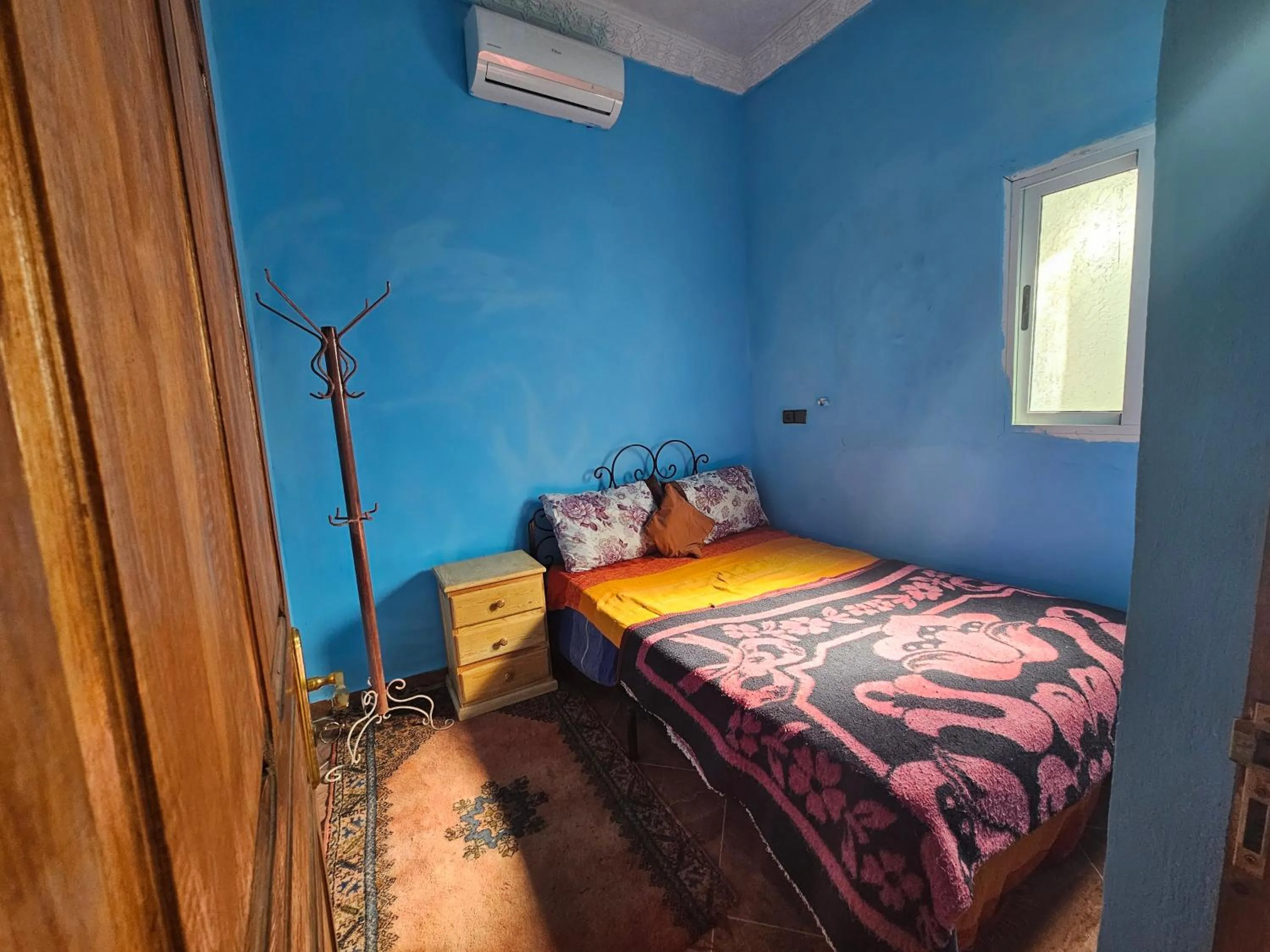 Bed in Merzouga Quiet apart &camels trecking