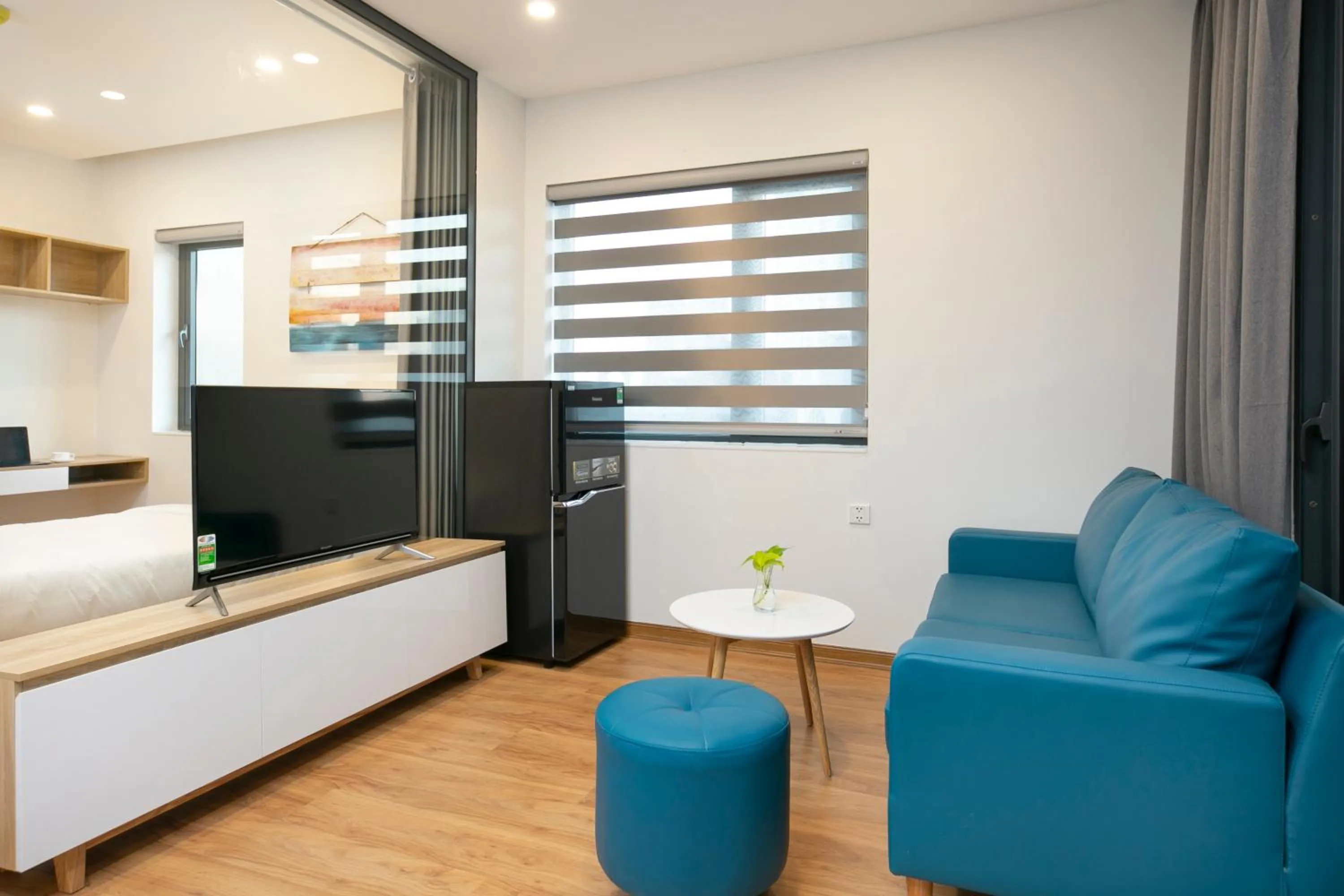 TV and multimedia, Bed in Dolphin Hotel and Apartment