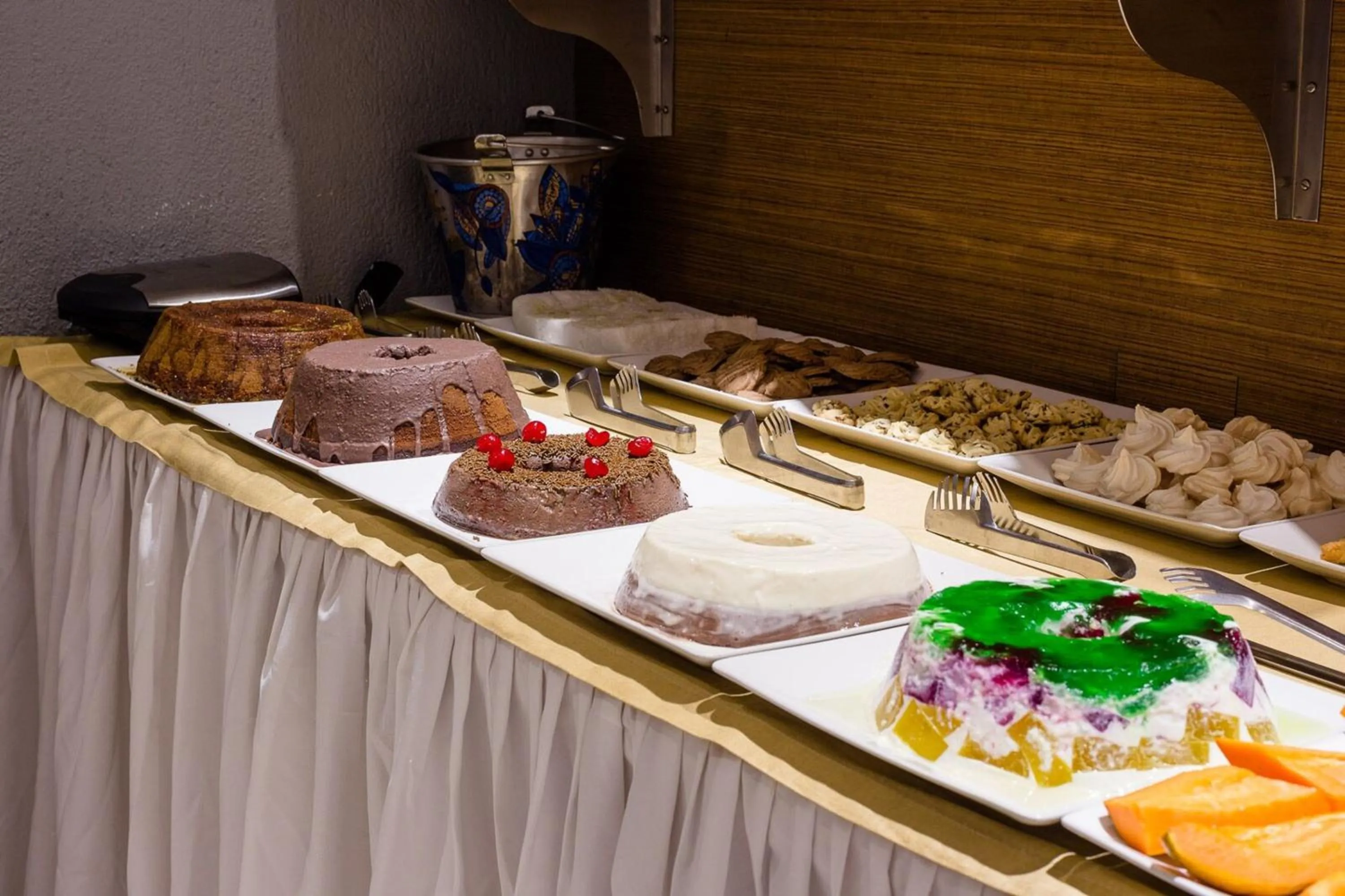 Breakfast in Vox Hotel