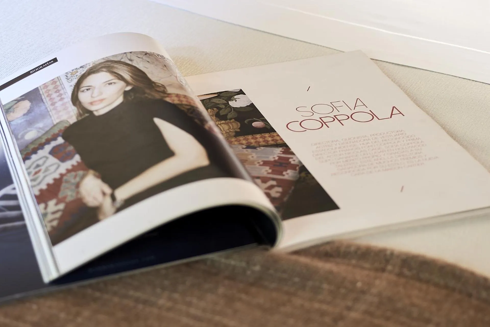 People in BE Jardin Escondido By Coppola