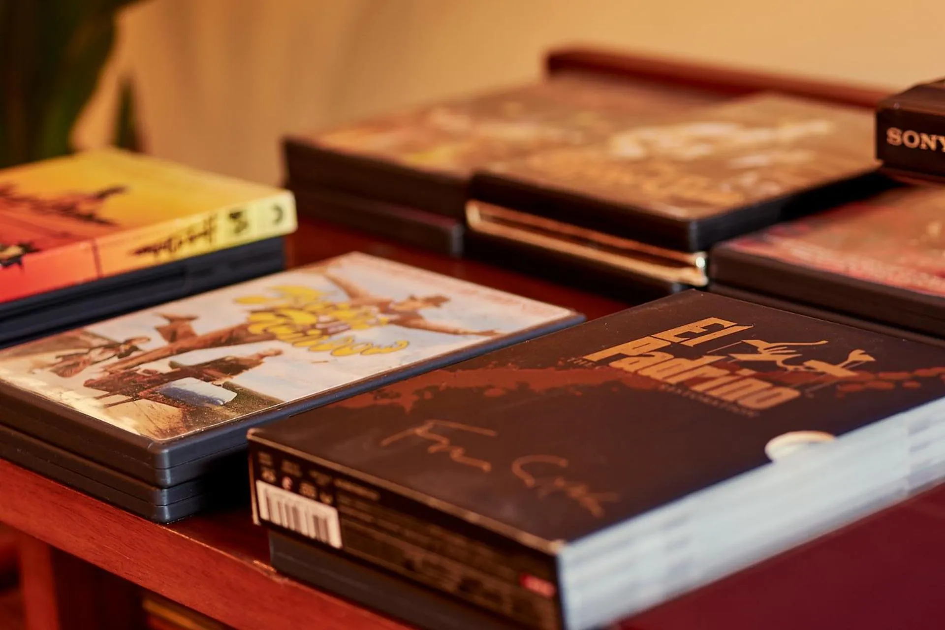 Library in BE Jardin Escondido By Coppola