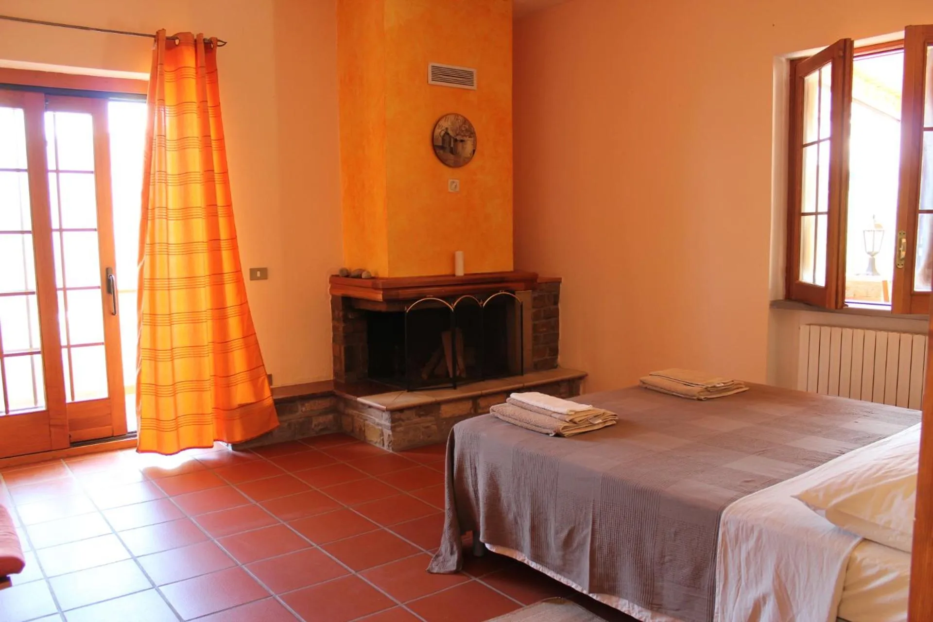 Living room, Bed in B & B Il Campanile