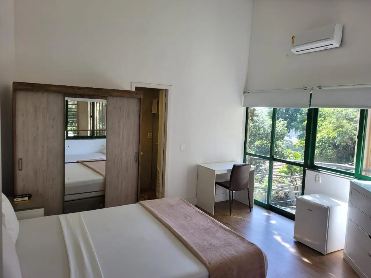 Bedroom, Bed in Sant' Martre