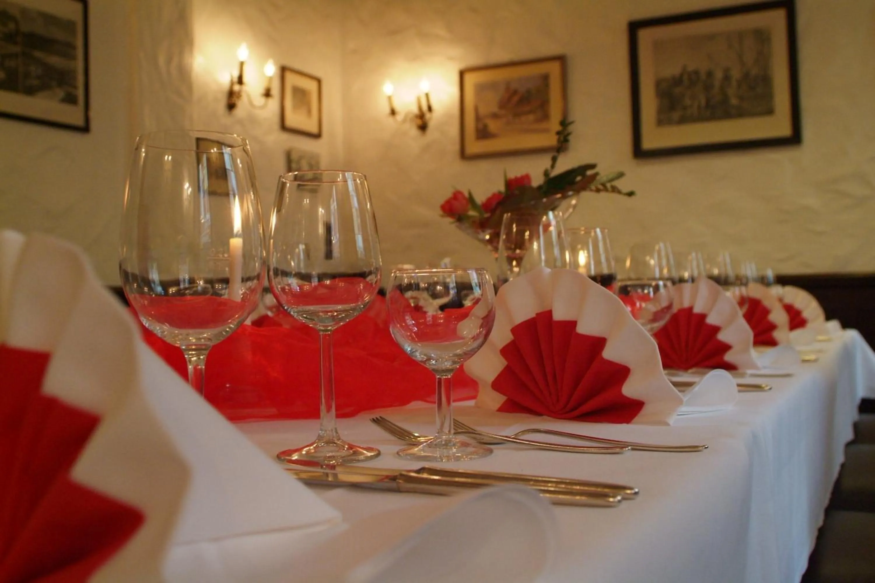 Restaurant/places to eat in Hotel Wilder Mann