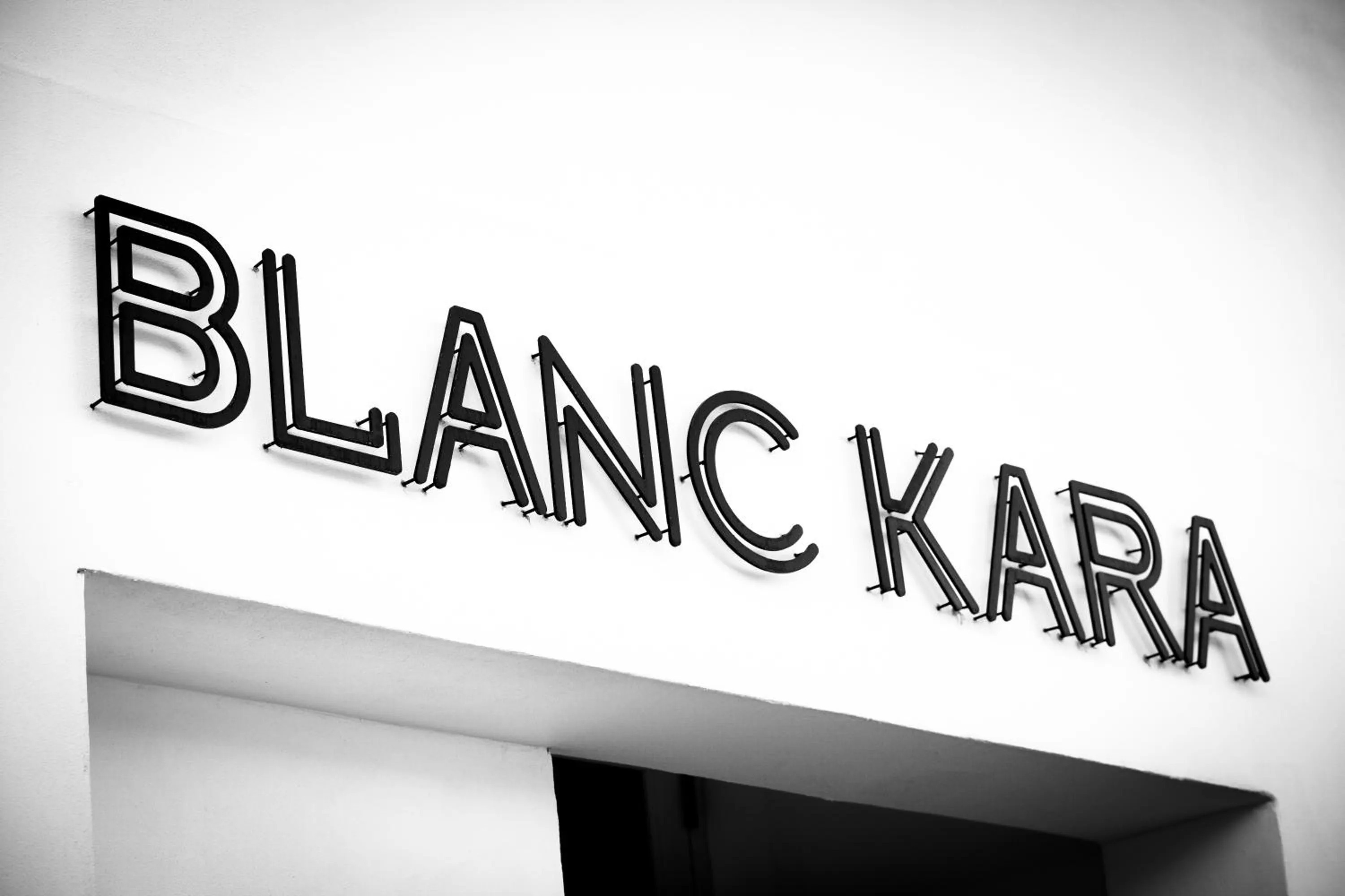 Facade/entrance in Blanc Kara- Adults Only