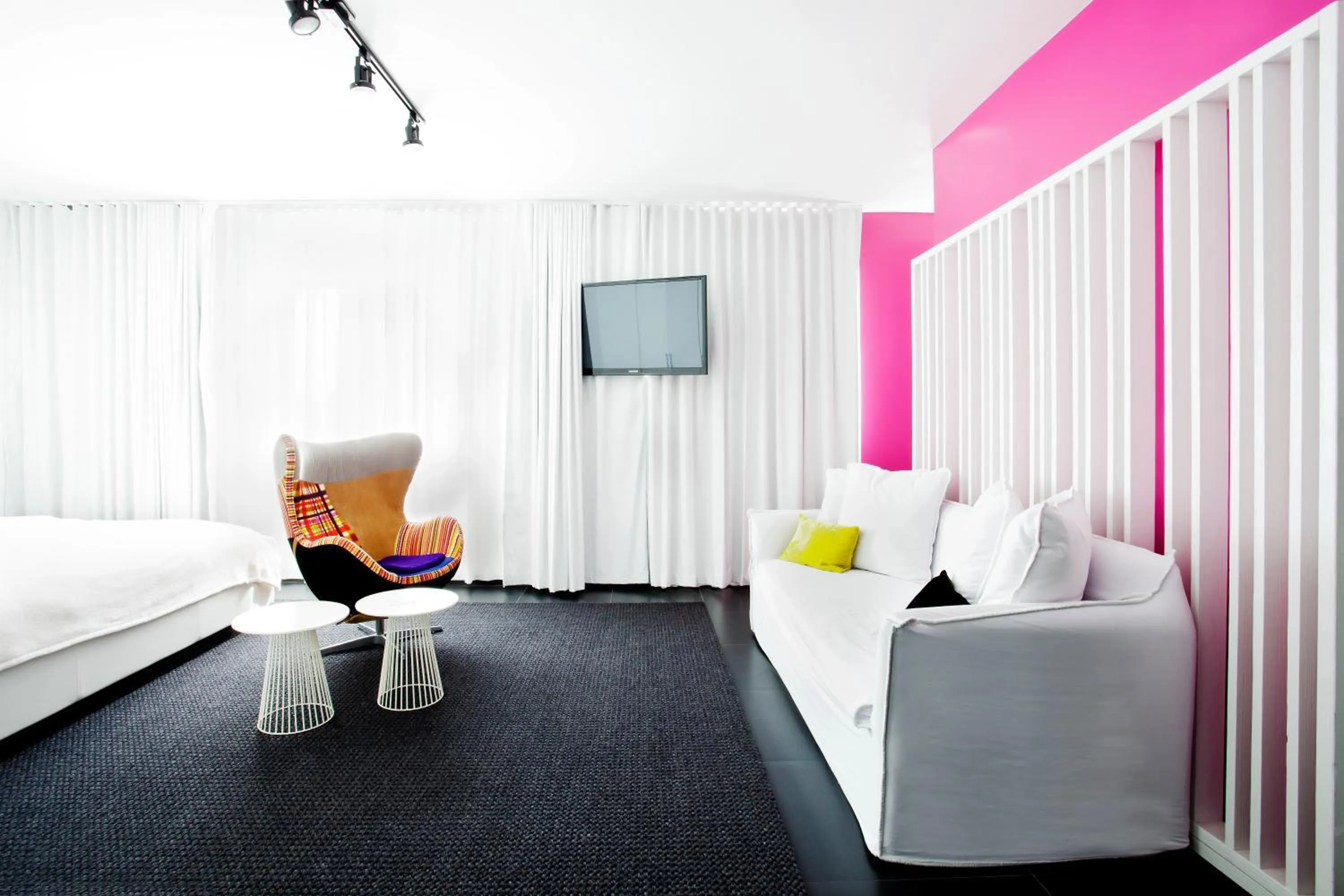 Seating area, Bed in Blanc Kara- Adults Only