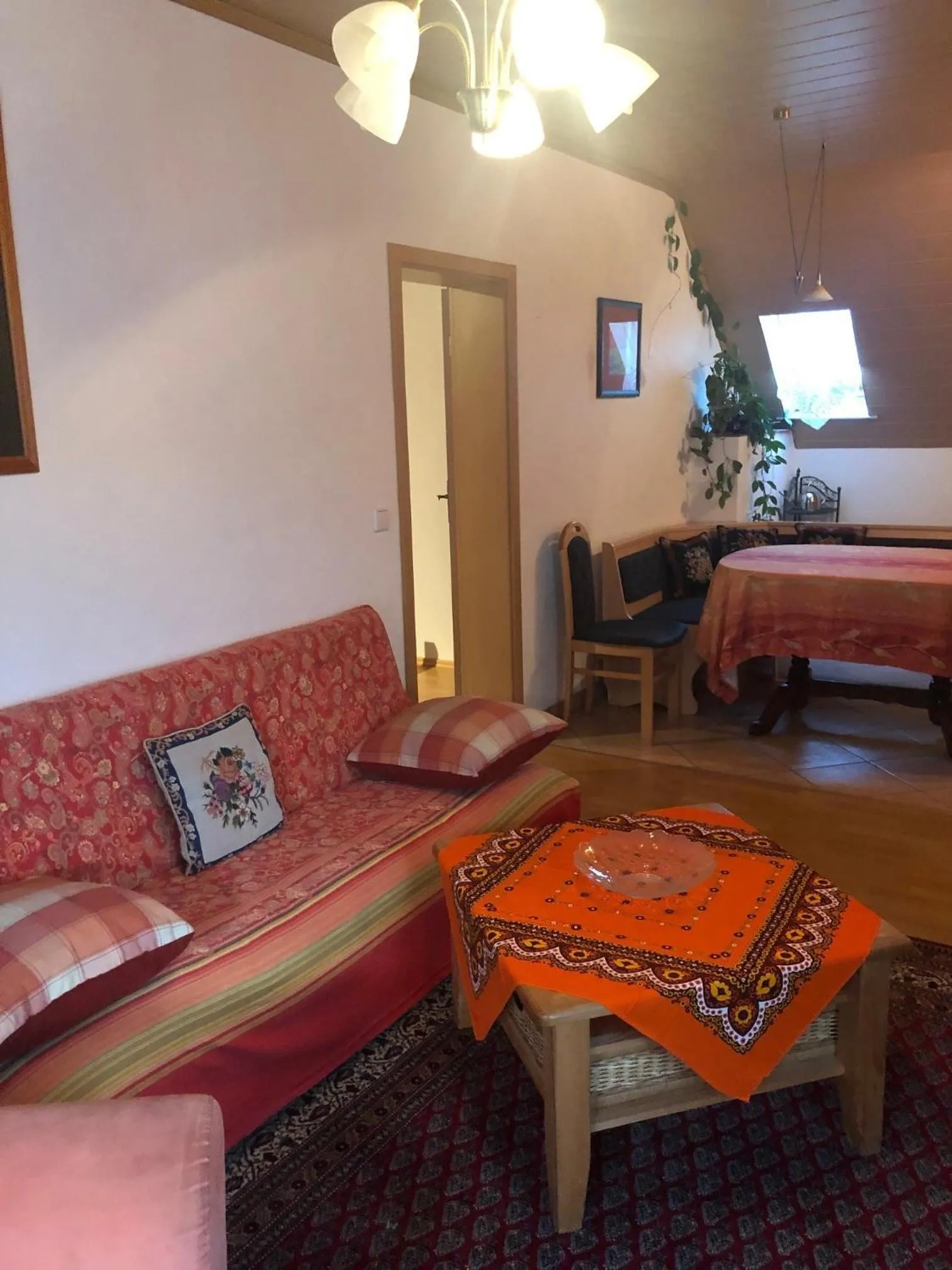 Bed in Pension Probstheida UG