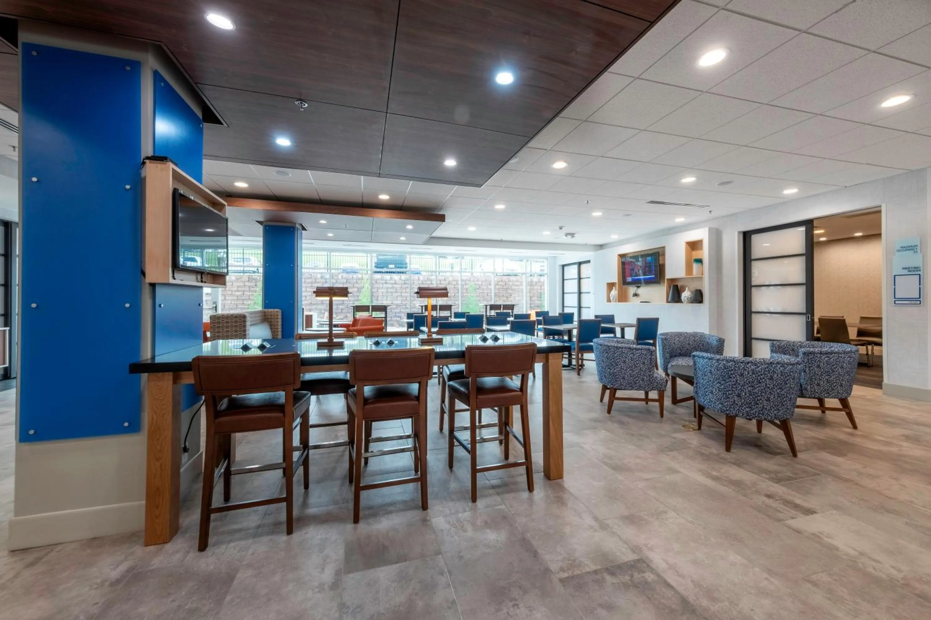 Property building in Holiday Inn Express & Suites - Staunton by IHG