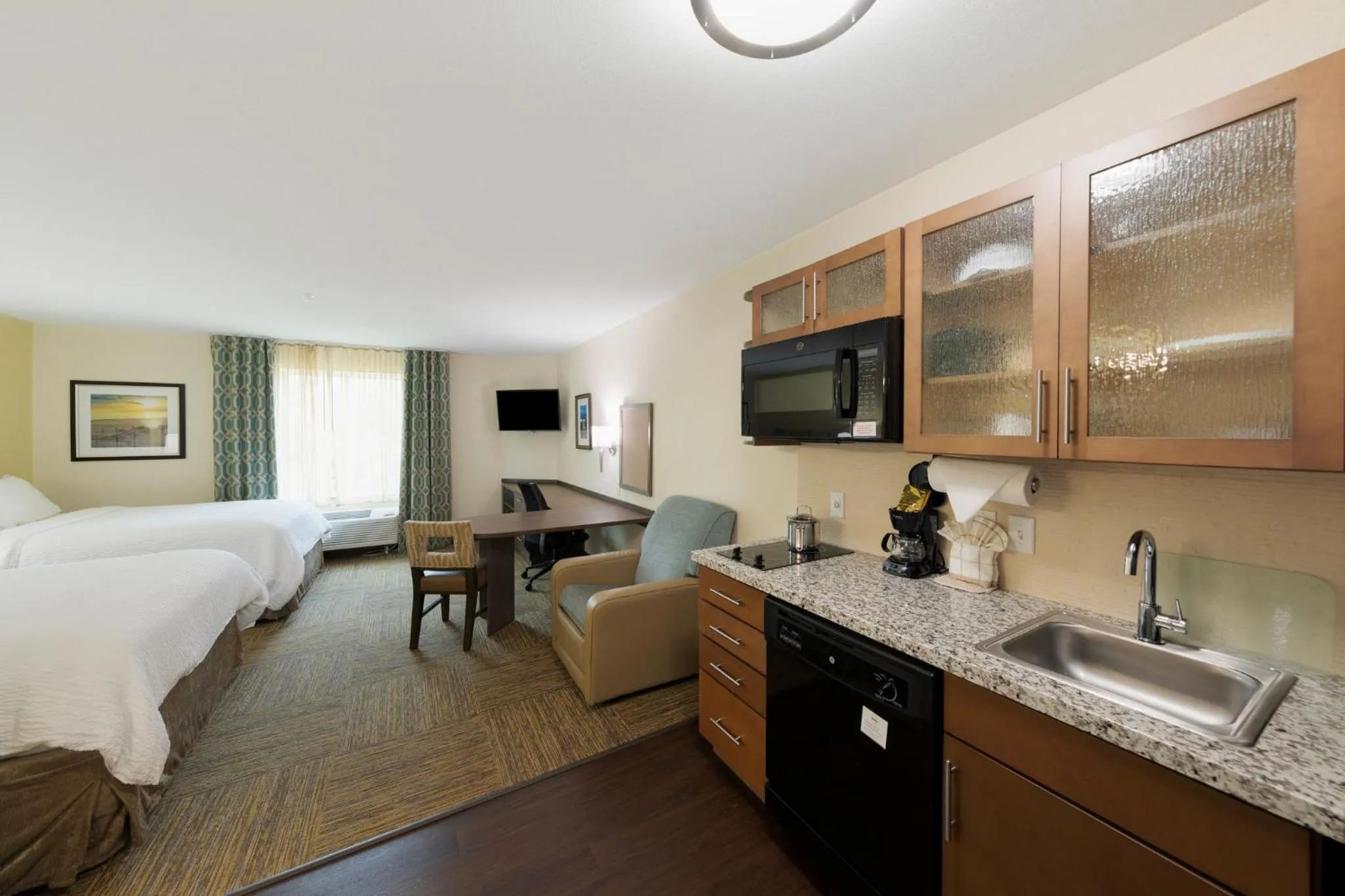 Photo of the whole room, Bed in Candlewood Suites - Panama City Beach Pier Park by IHG