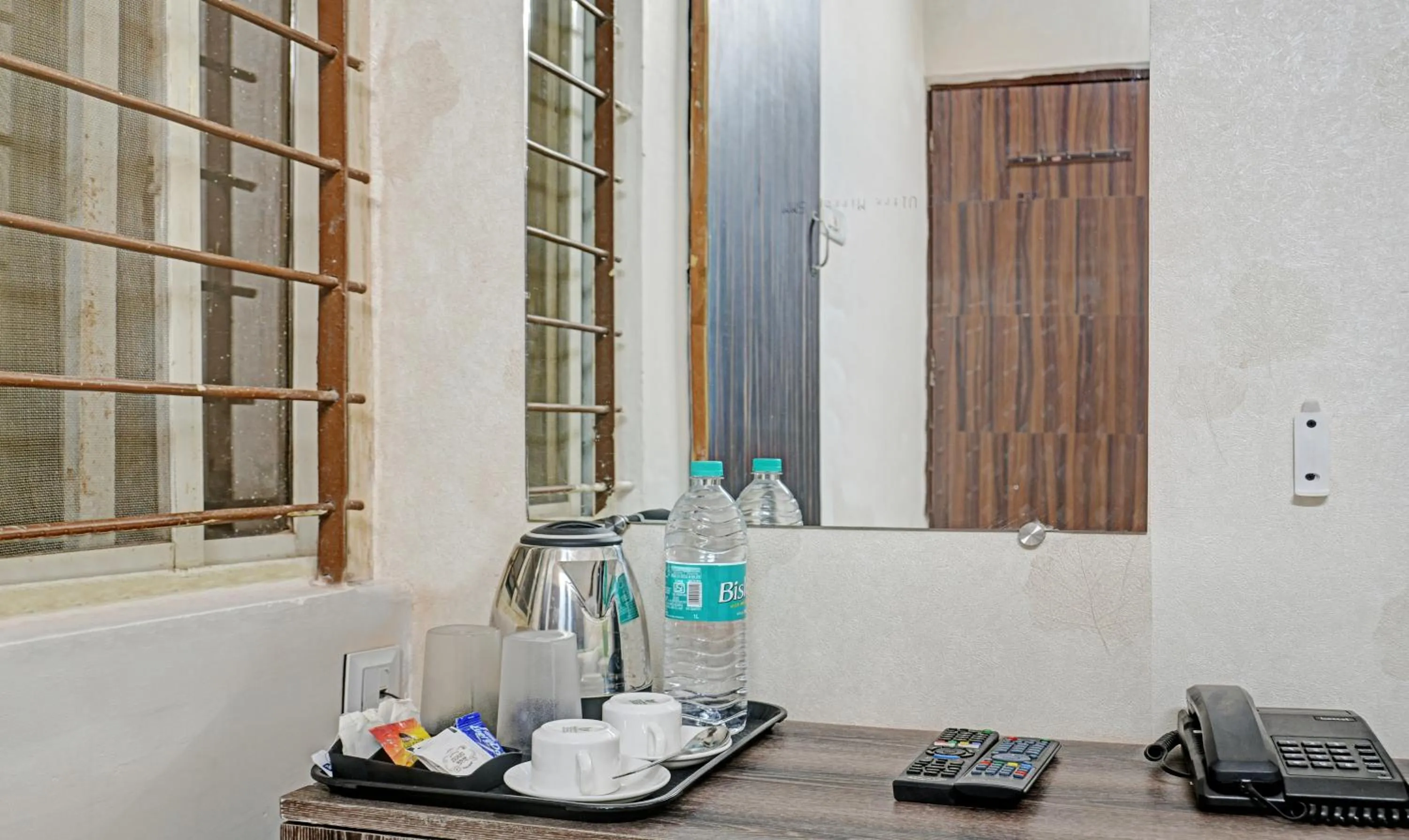 Coffee/tea facilities in Treebo Alankar Hoshangabad Road