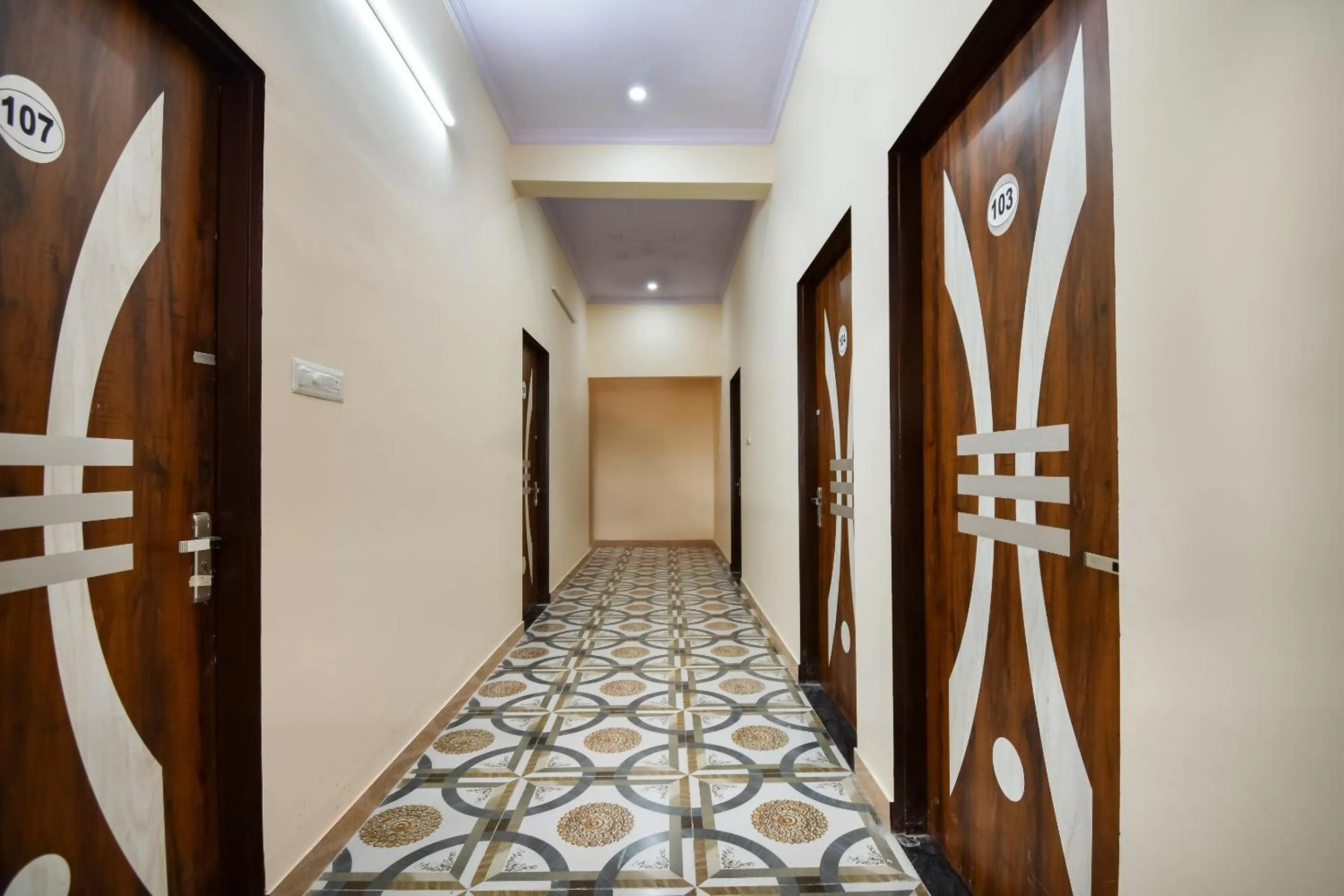 Lobby or reception in OYO 70183 Sai Kripa Lodging