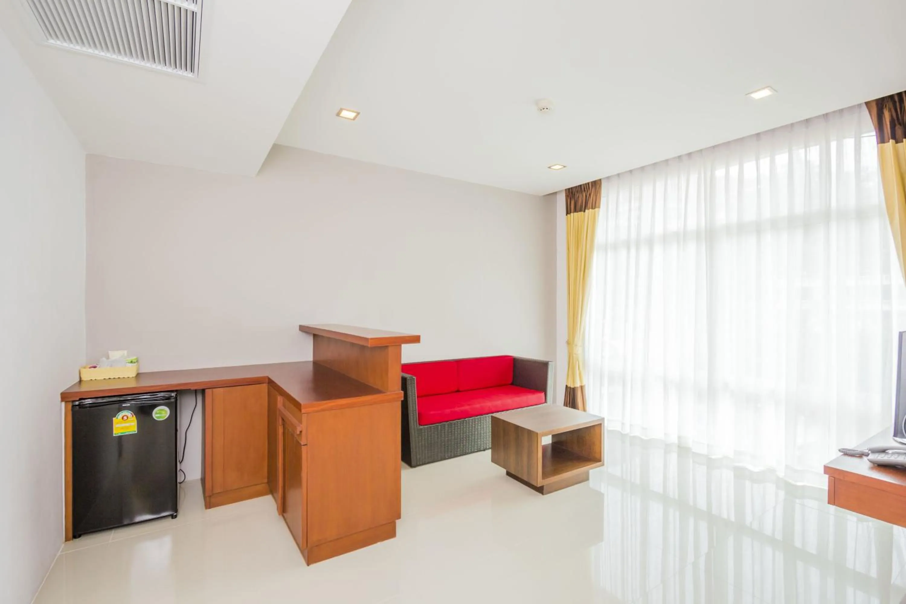 Living room, Seating Area in Baan Lukkan Patong Resort