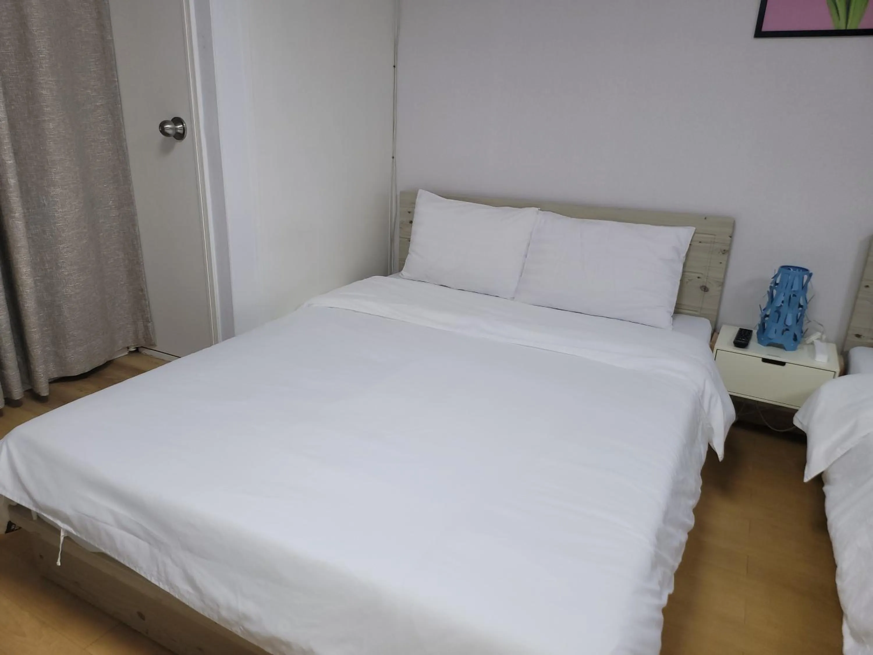Bedroom, Bed in SHseoul