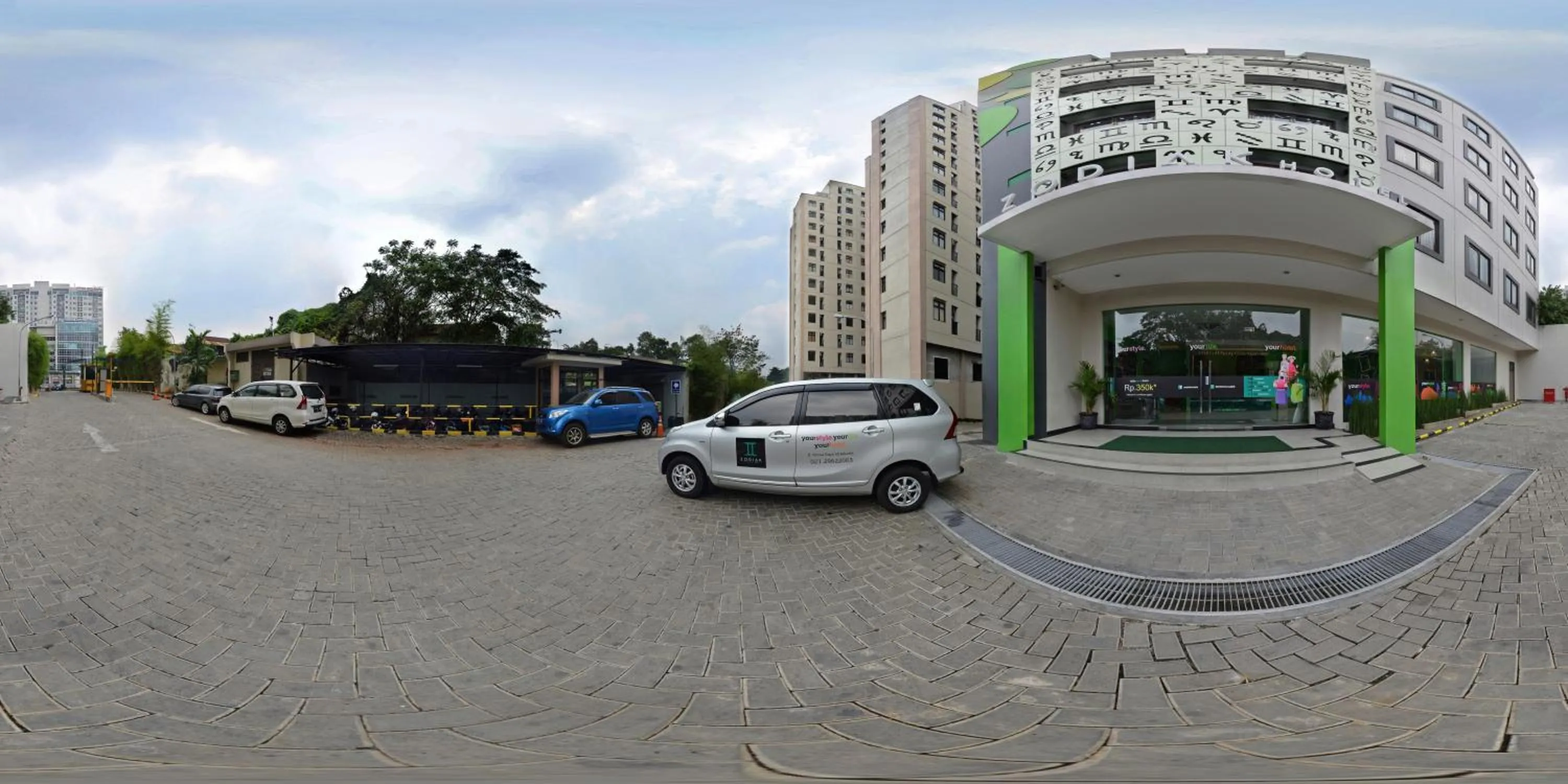 Area and facilities in Zodiak MT Haryono by KAGUM Hotels