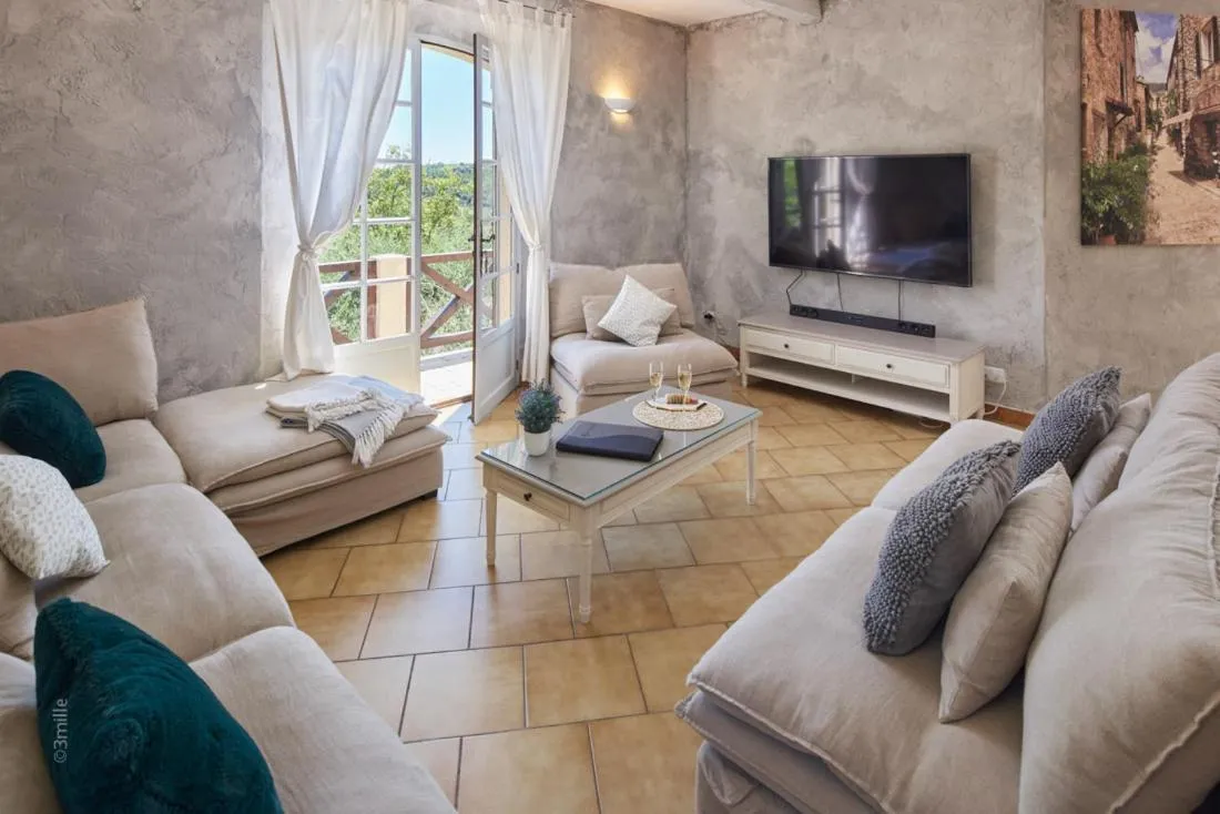 Sunlight Properties - Villa Olea - 5 bedrooms with pool