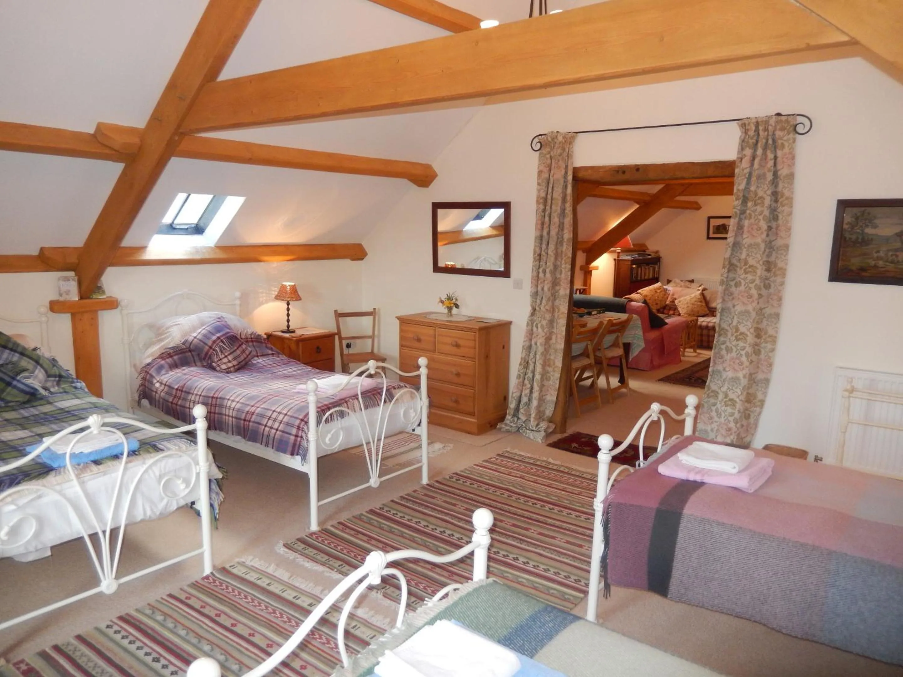 Bedroom, Bed in Alltybrain Farm Cottages