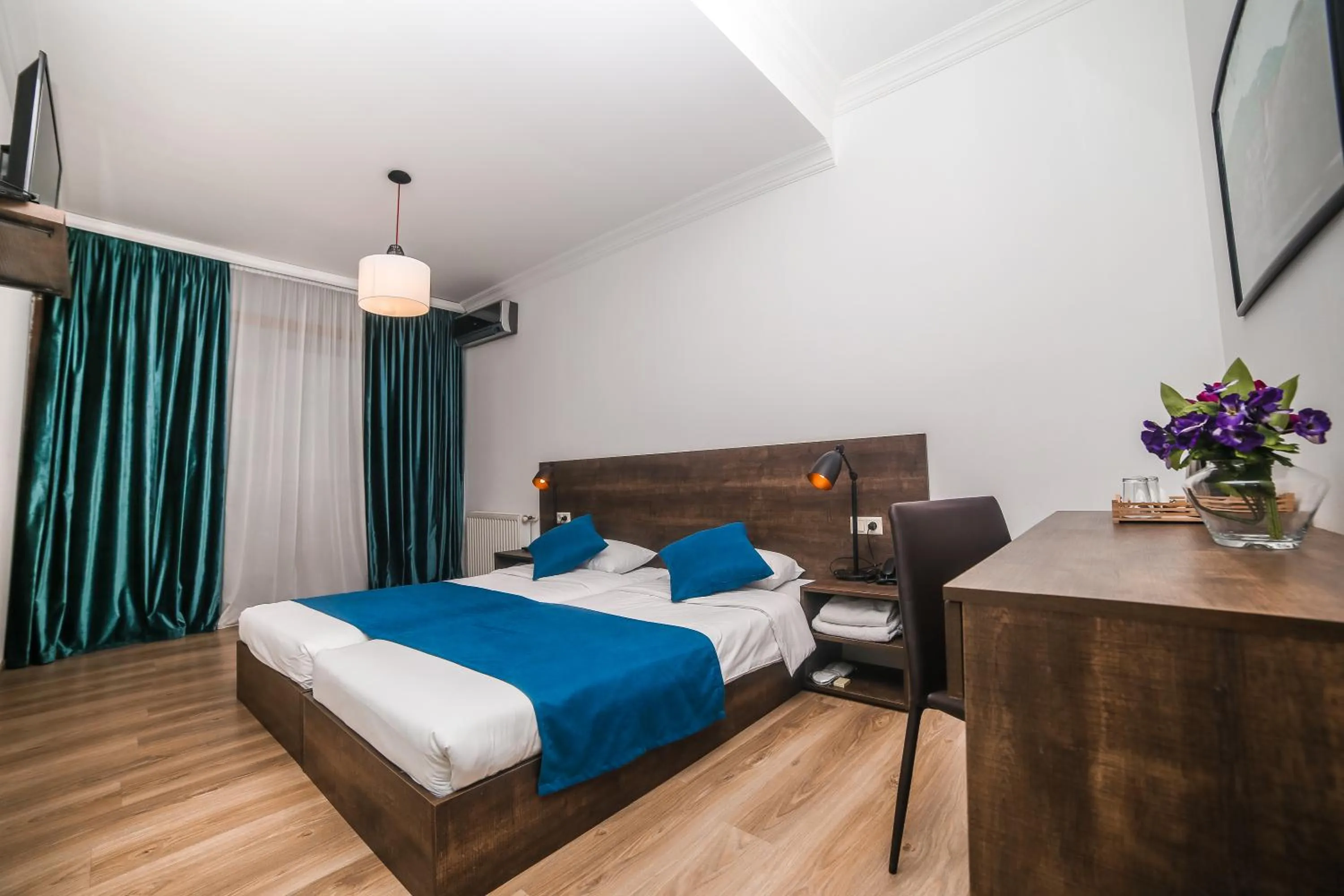 Bed in Tbilisi View Hotel