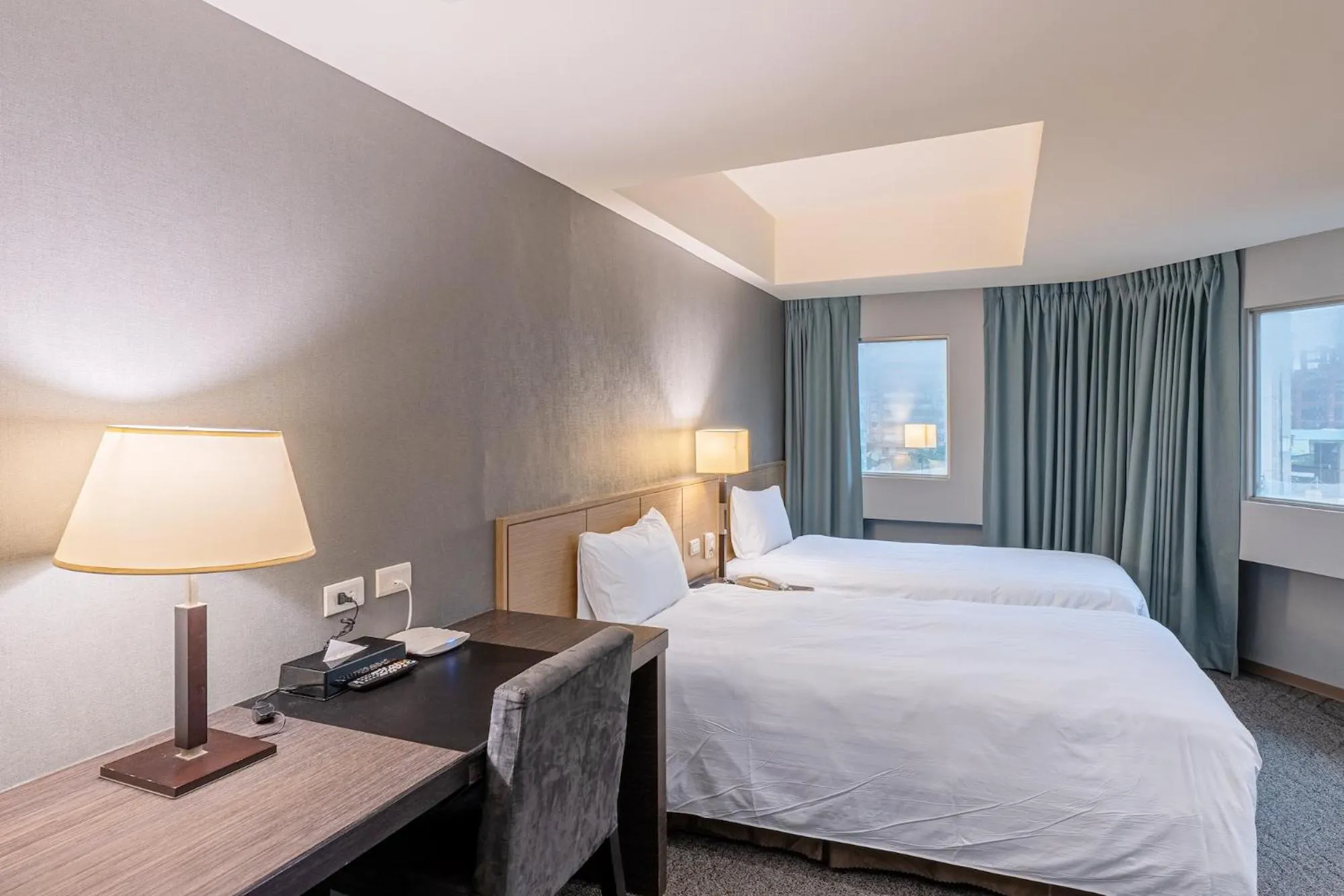 bunk bed, Bed in Guide Hotel Taipei Chongqing