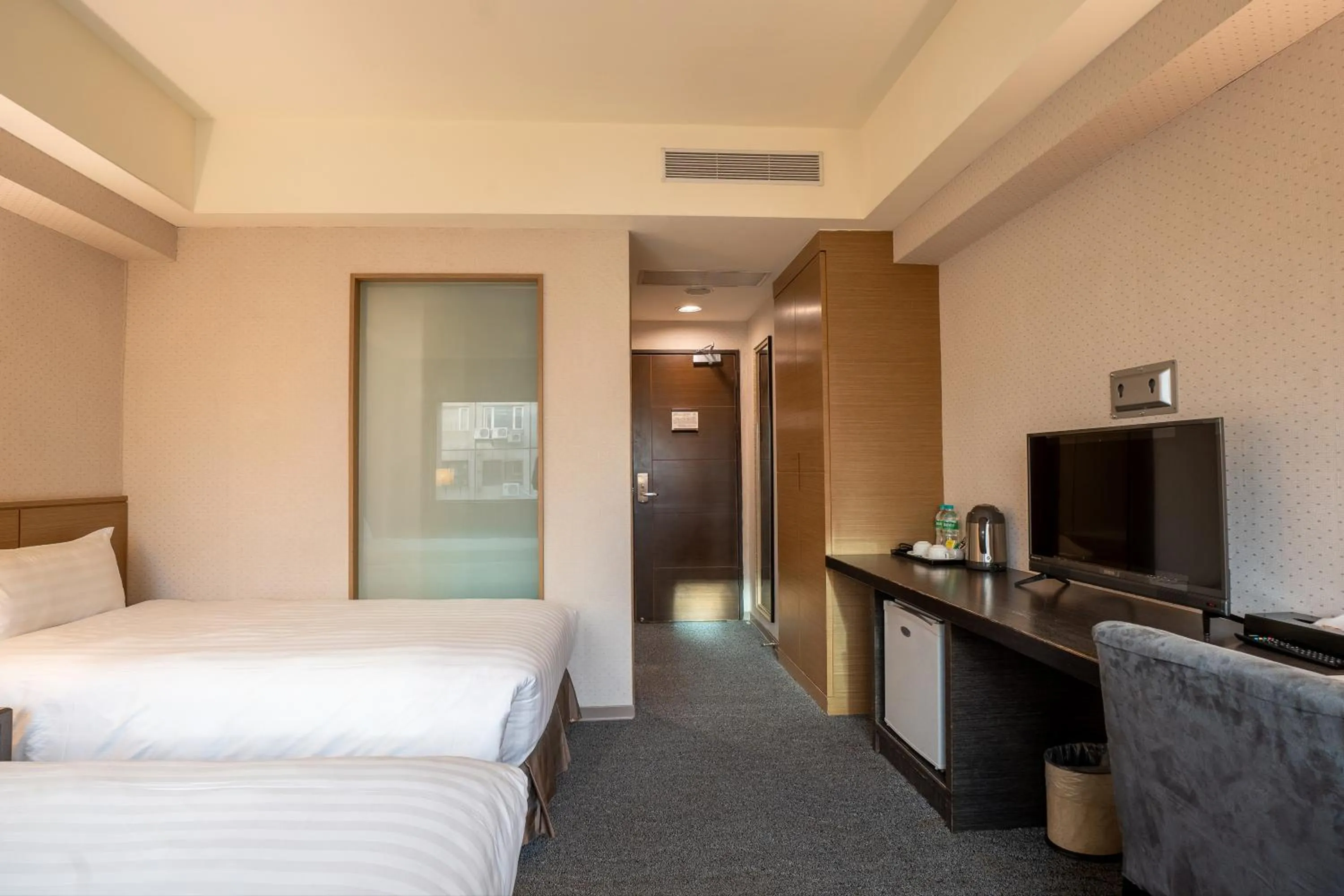 Bed in Guide Hotel Taipei Chongqing