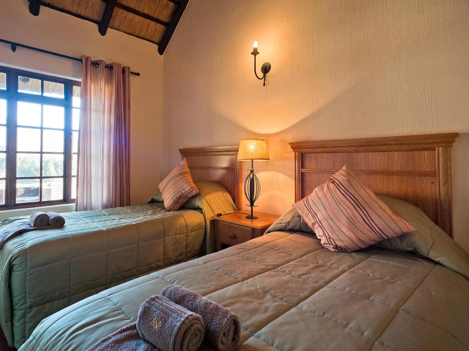 Bed in Fairways Drakensberg Resort