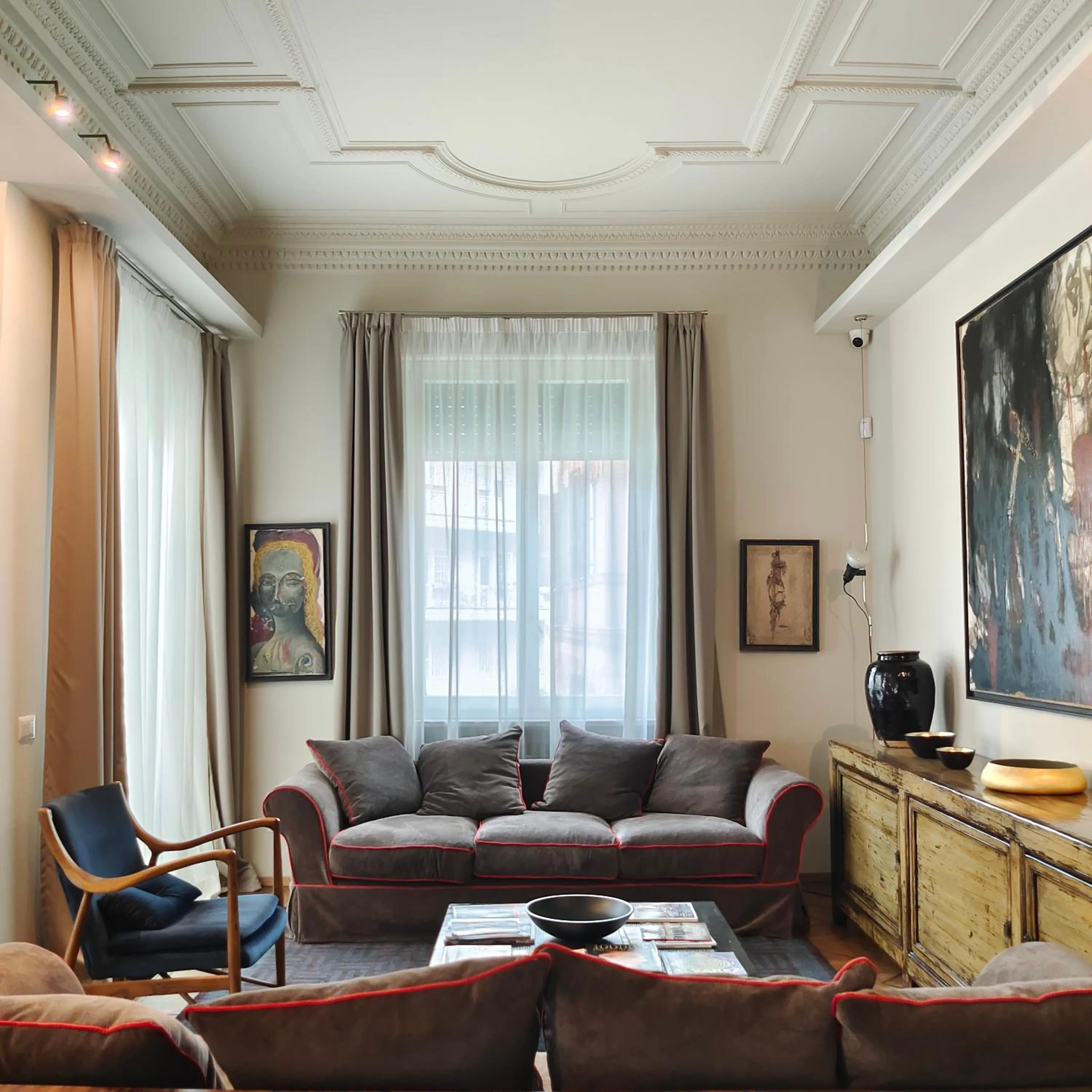 Living room in Ada Home