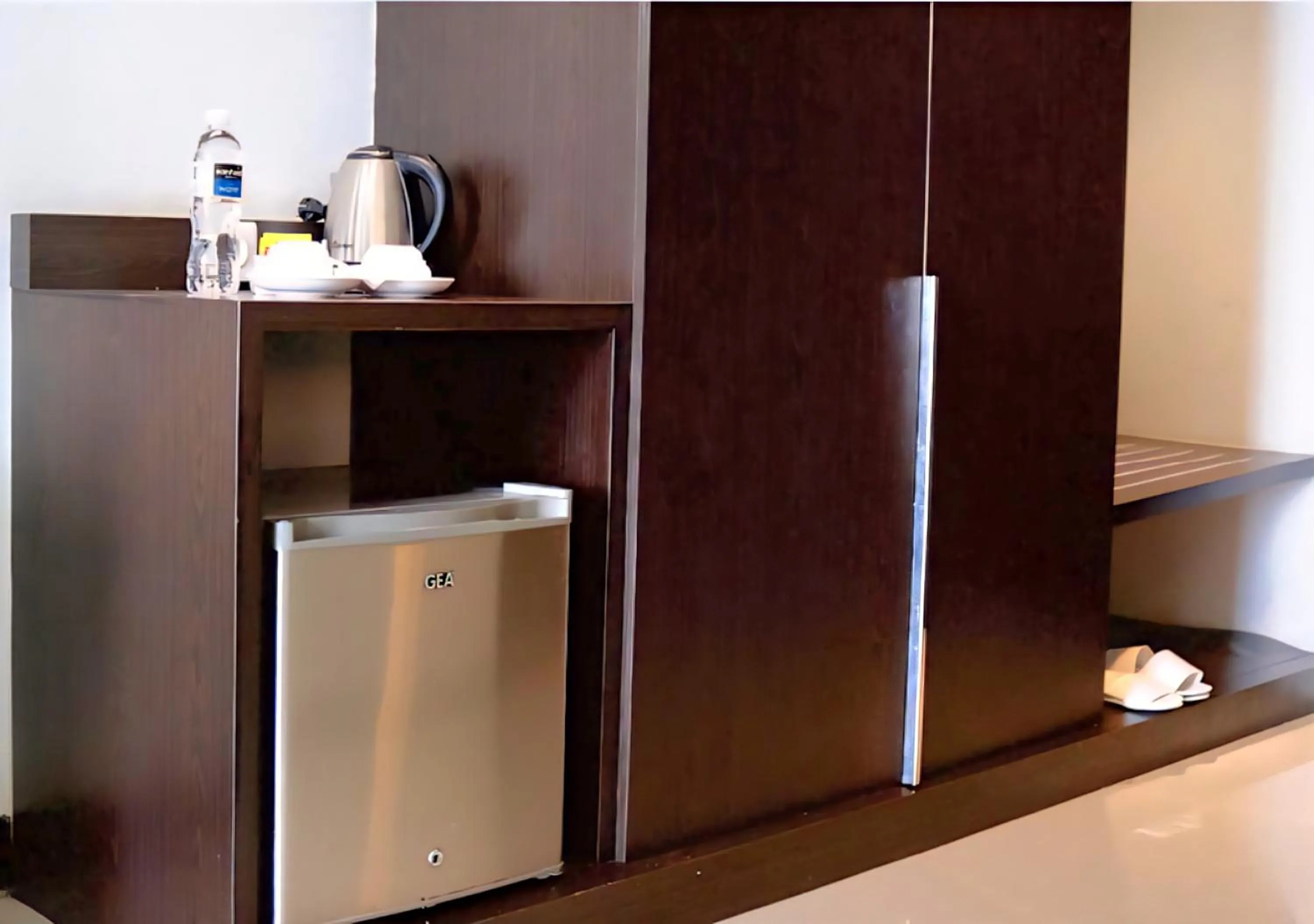 Coffee/tea facilities in King's Hotel Nagoya Batam