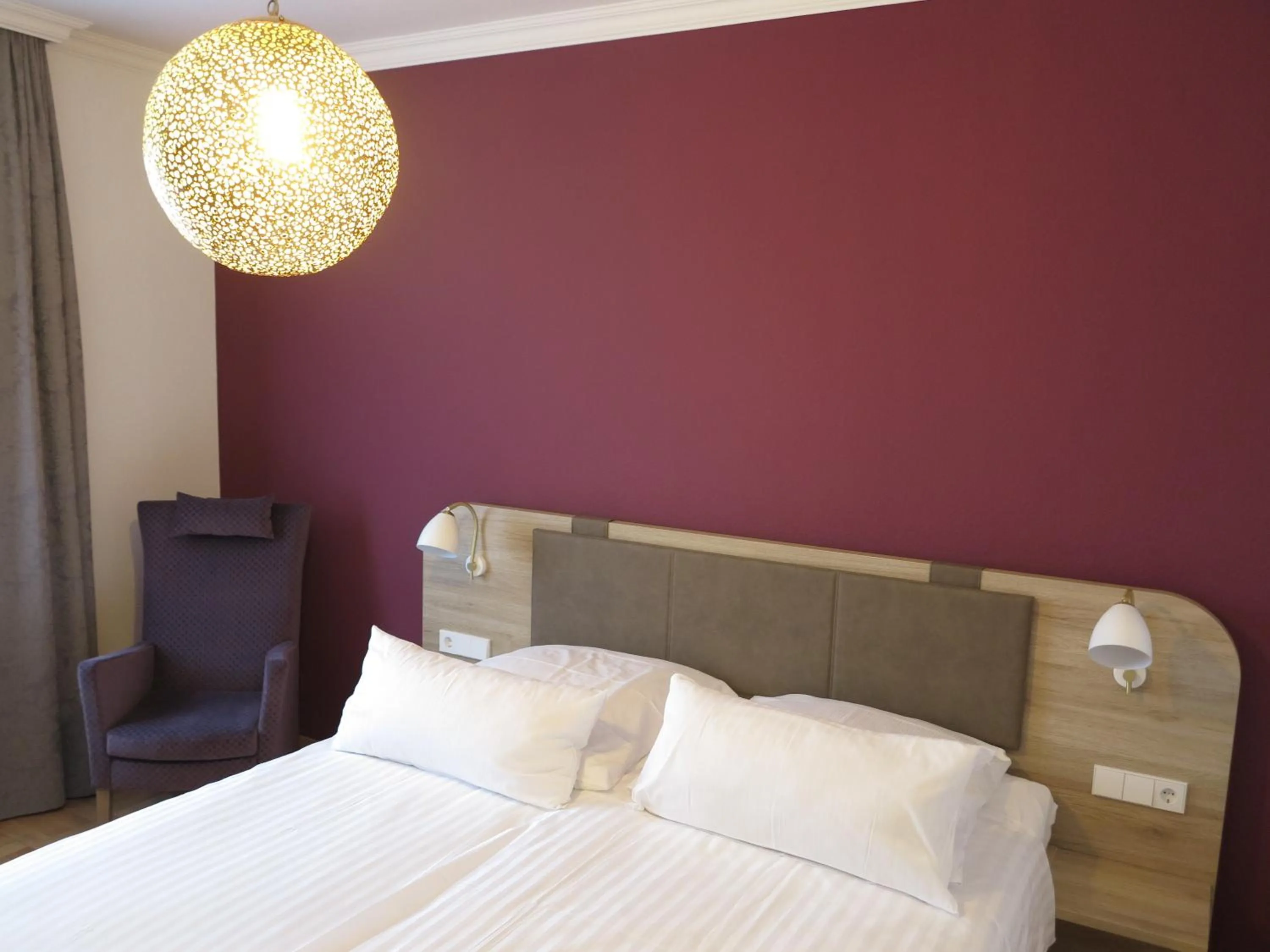 Photo of the whole room, Bed in Hotel Ochsen