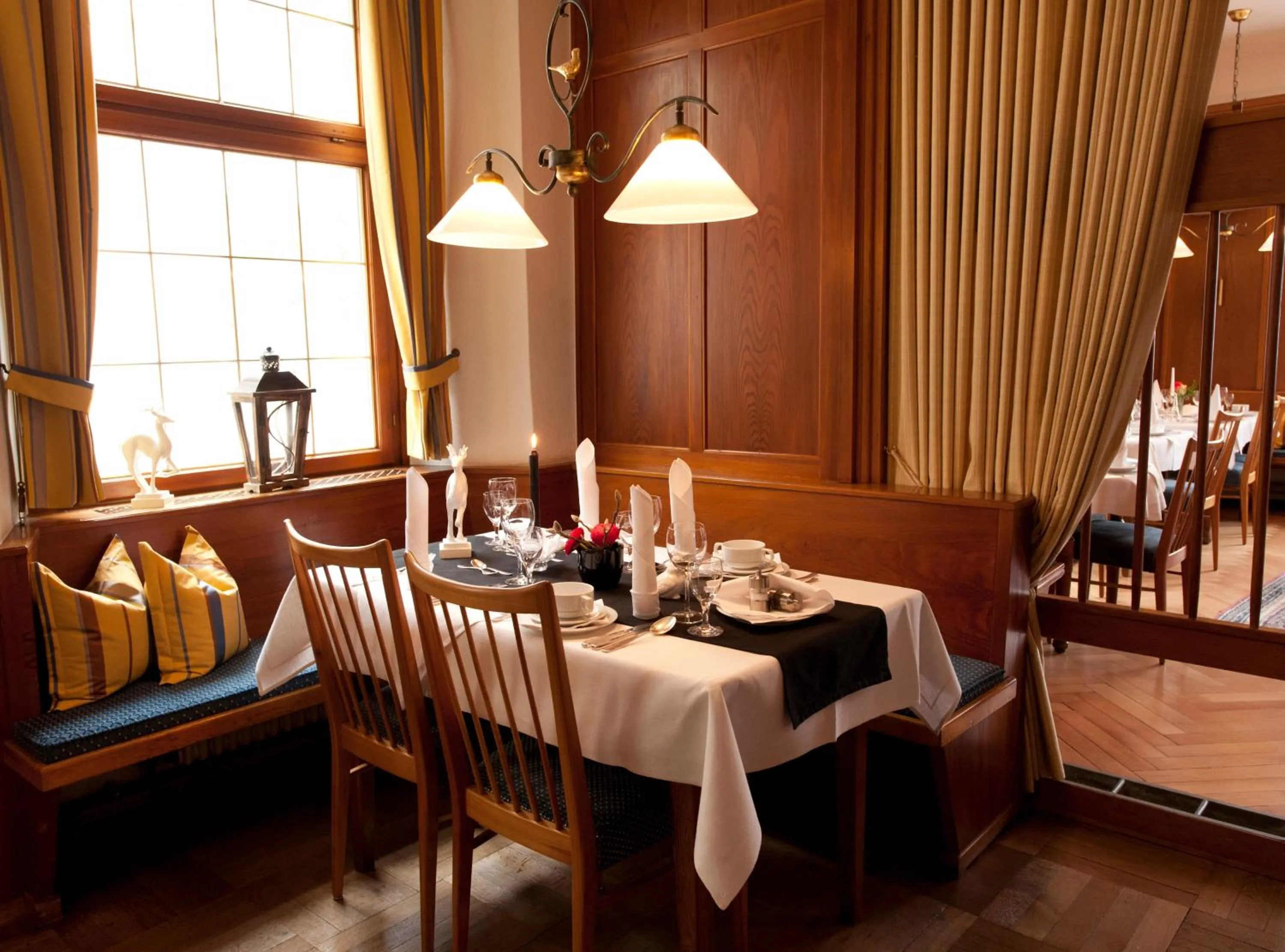 Restaurant/places to eat in Hotel Ochsen