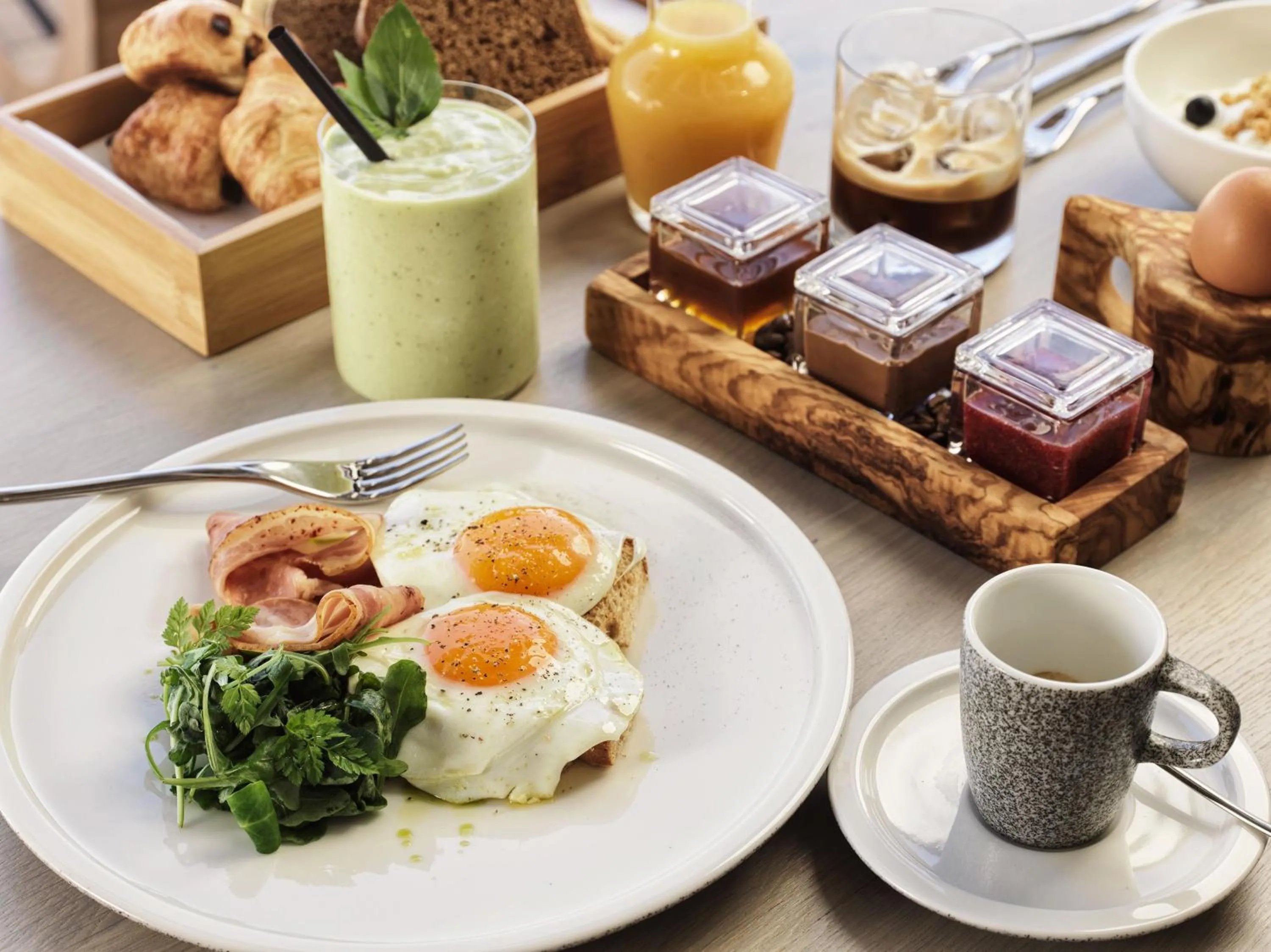 Food in Mykonos Earth Suites