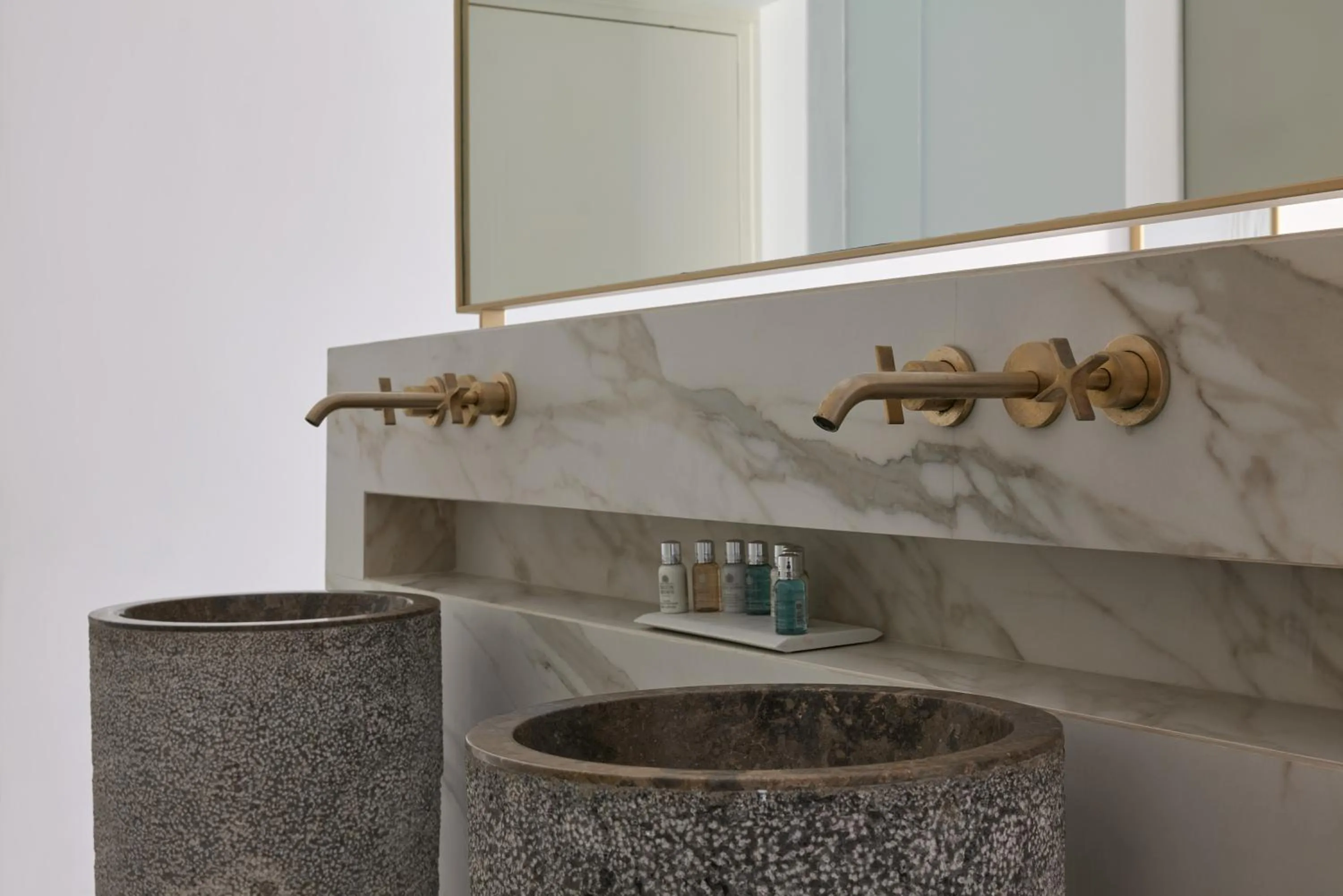 Bathroom in Mykonos Earth Suites