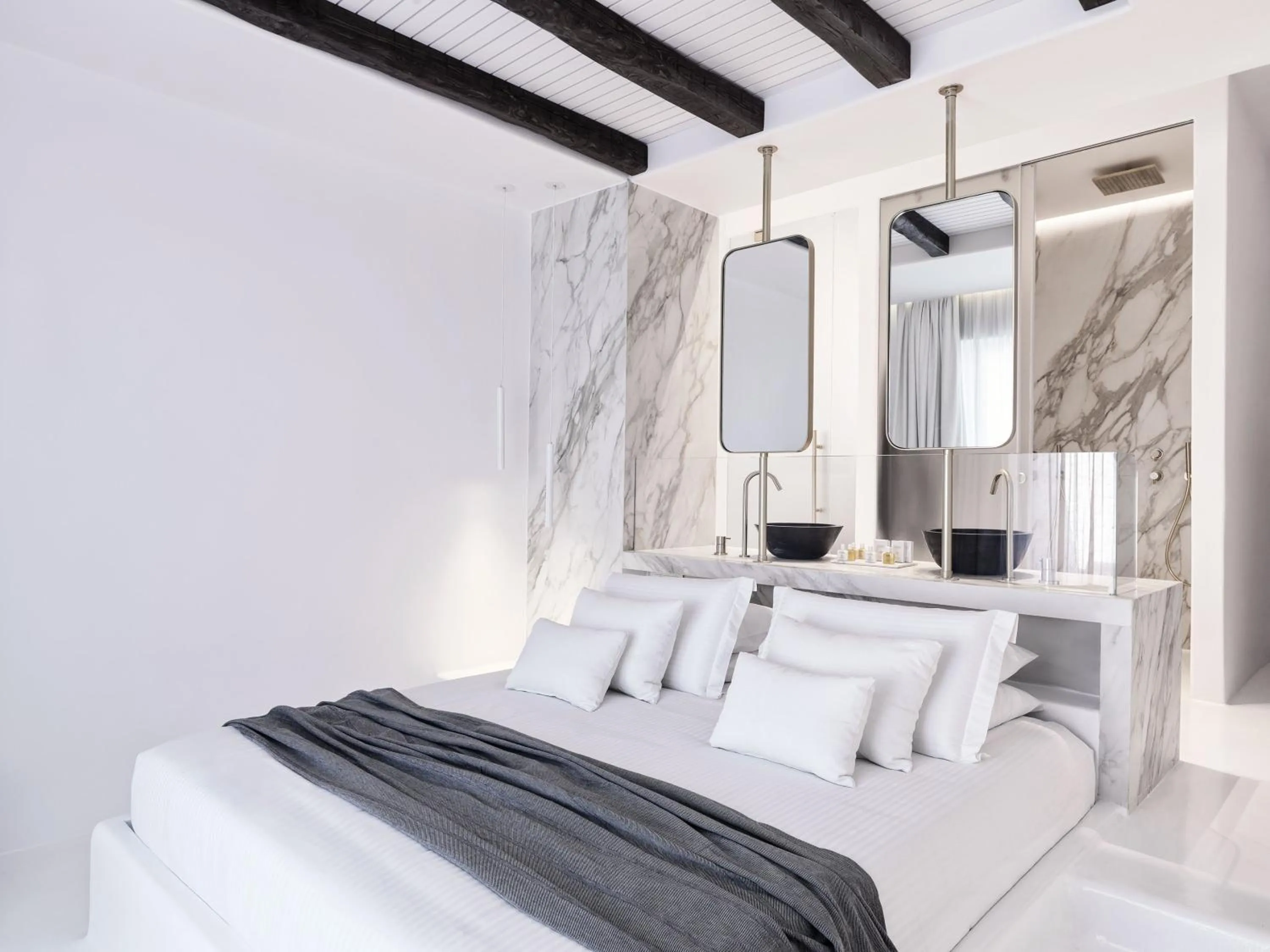 Bedroom, Bed in Mykonos Earth Suites