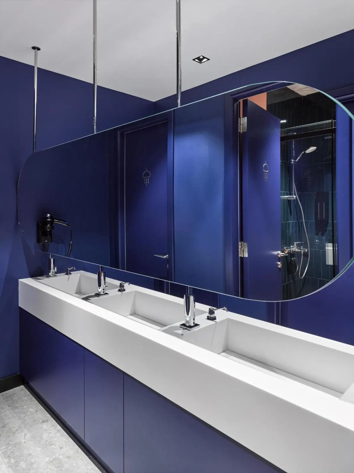 Shower in Kepler Club Sabiha Gökçen Airport - International Transit Area