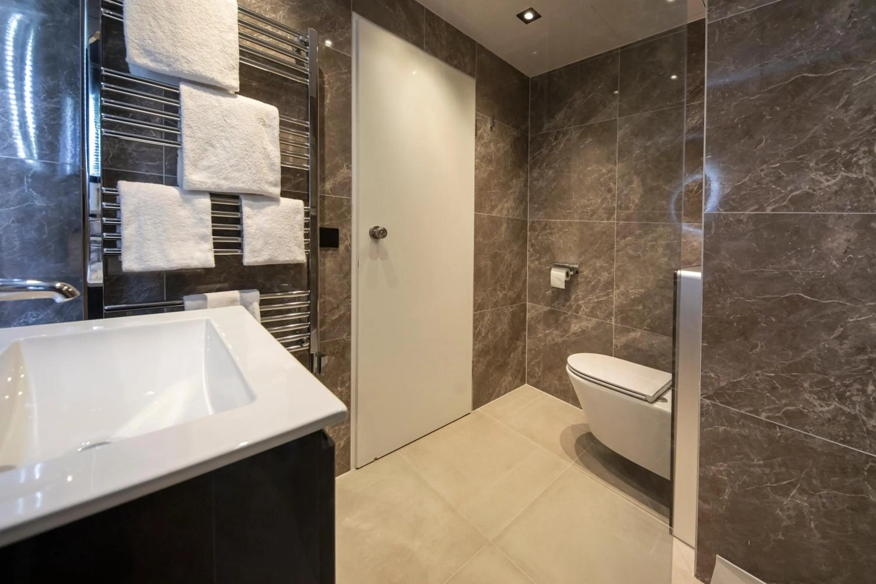 Bathroom in ACHAT Hotel Monschau