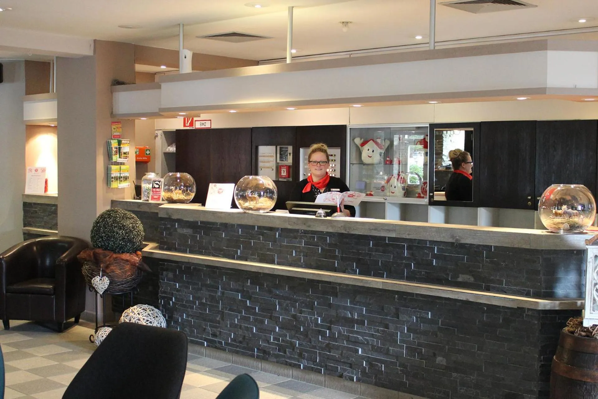 Lobby or reception in ACHAT Hotel Monschau