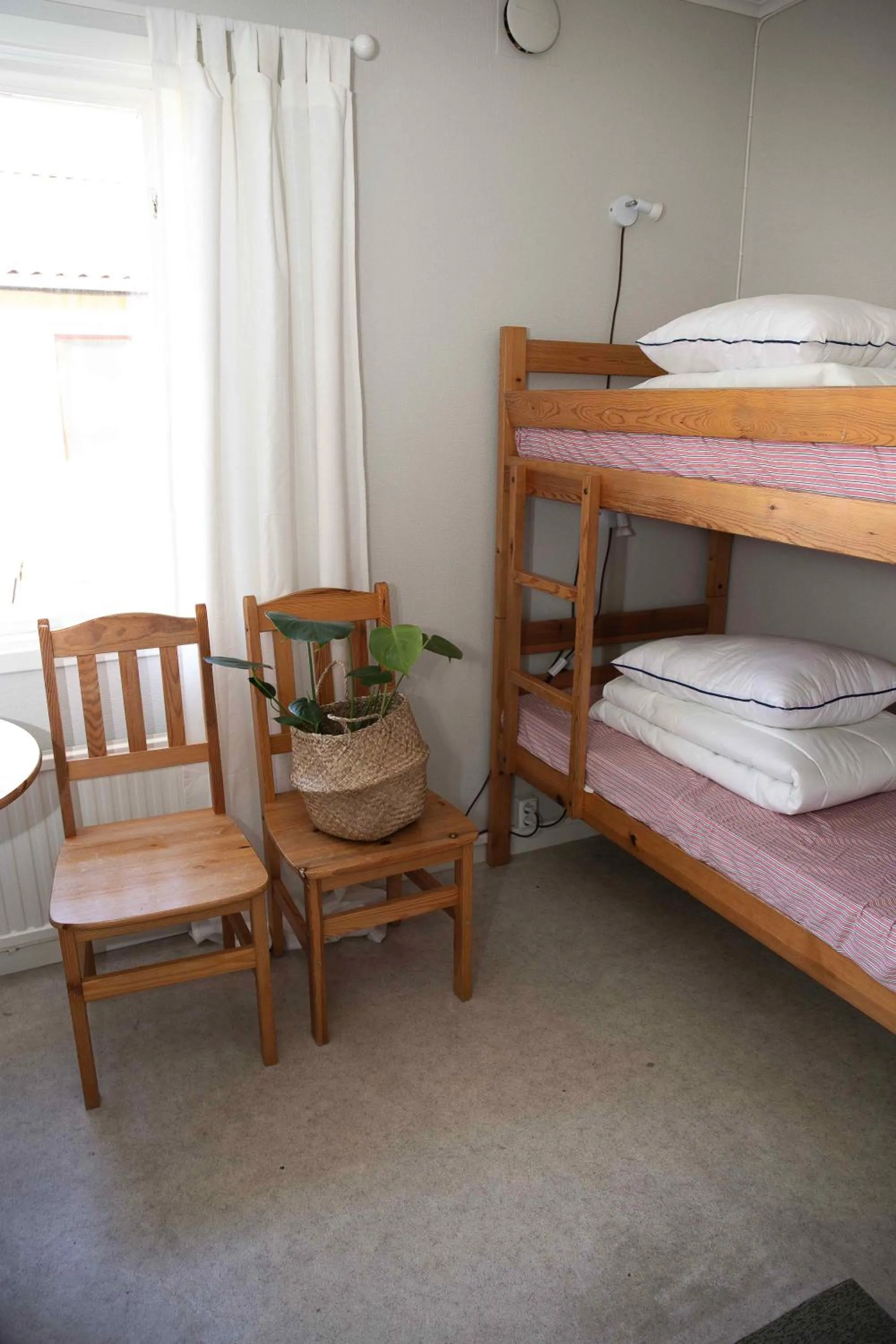 bunk bed, Bed in Hunnebostrands vandrarhem Gammelgården