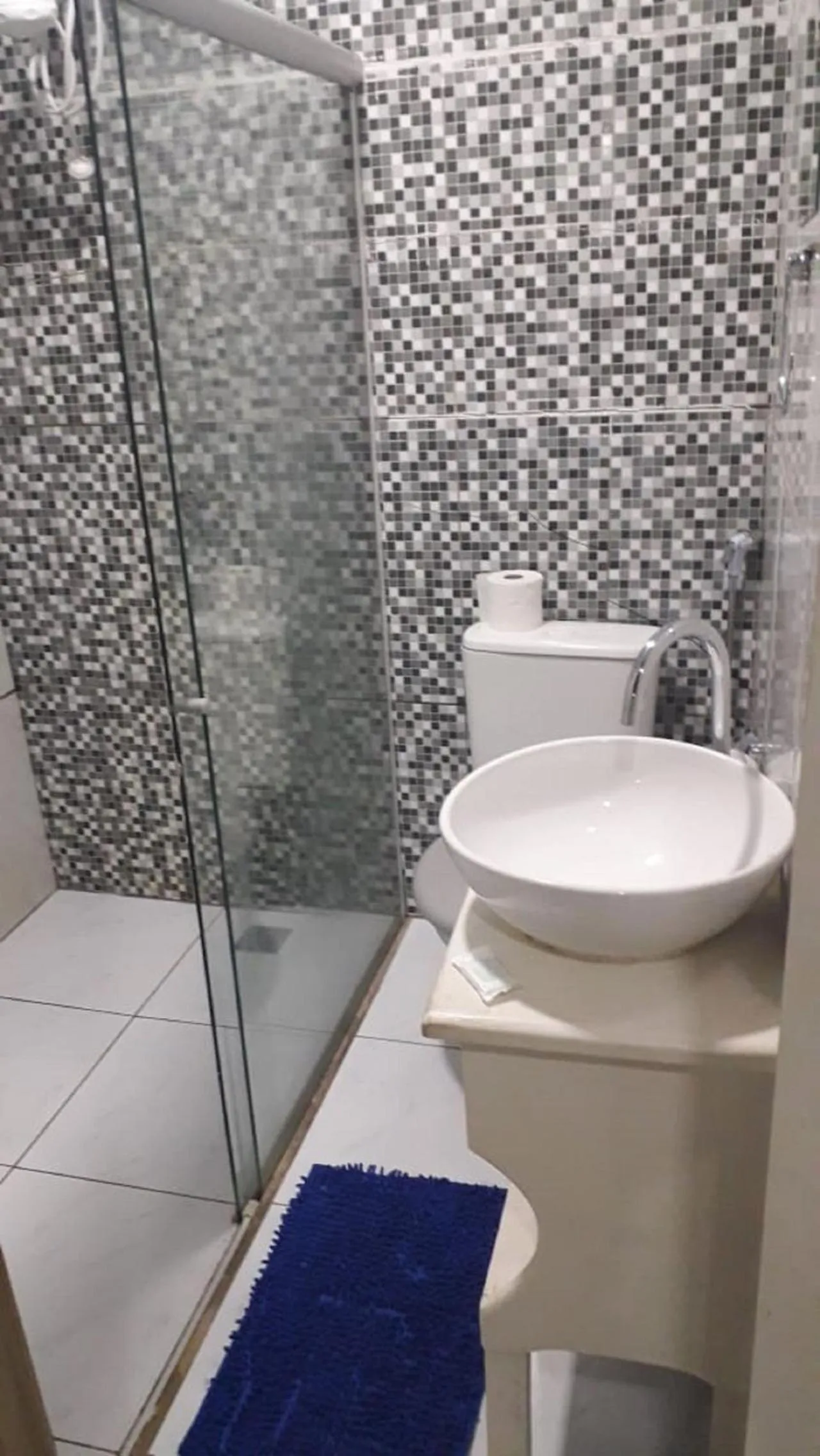 Shower in Pousada Portal dos Golfinhos