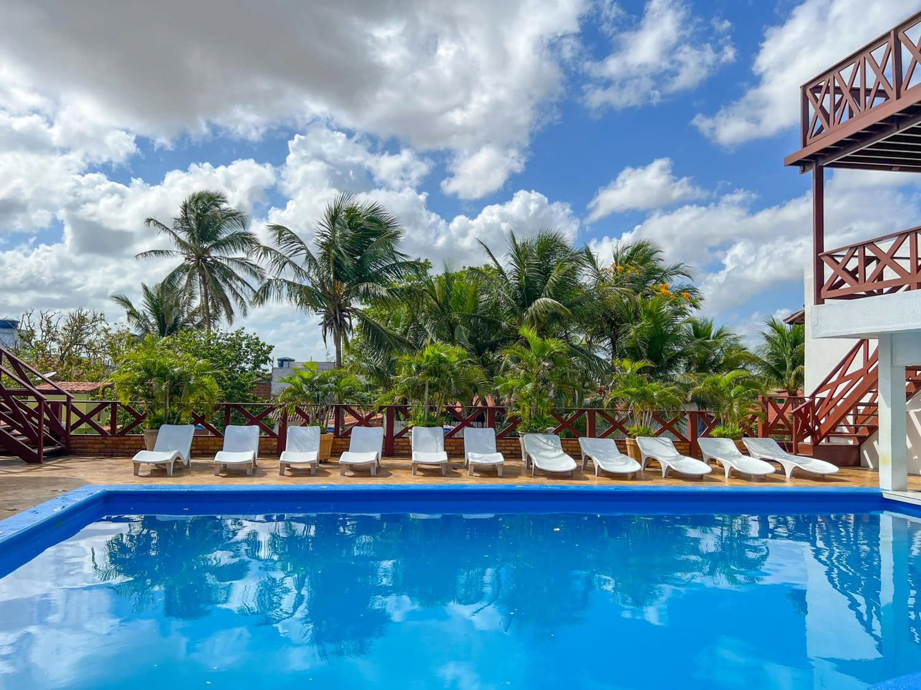 Swimming pool in Vila Jeri Hotel