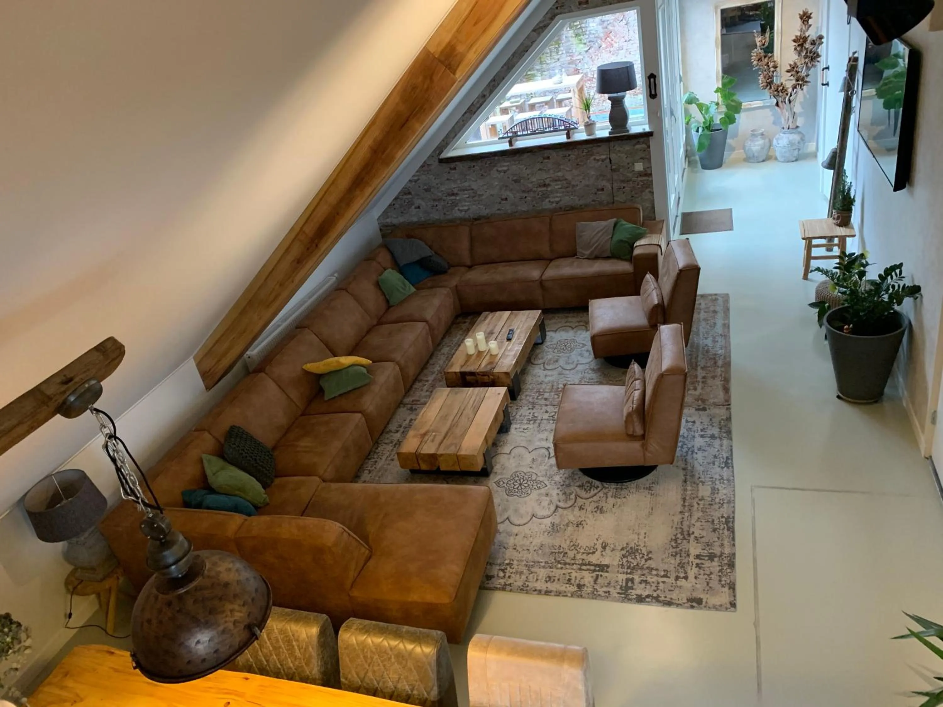 Logement Meijnerswijk, Free Parking, Electric Parking, Kitchen,Living room, Free Coffee machine Geen jongeren onder 25 jr