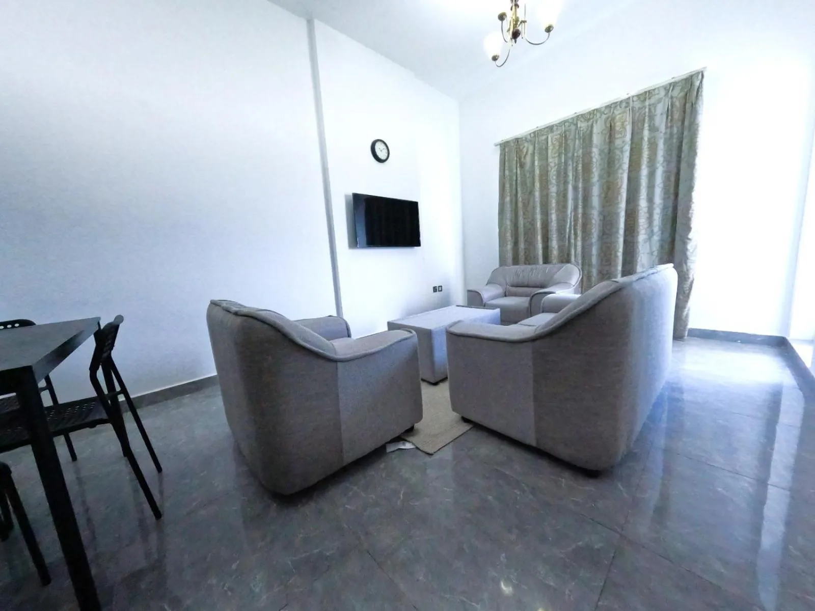 TV and multimedia in Warsan Star Residence - Home Stay