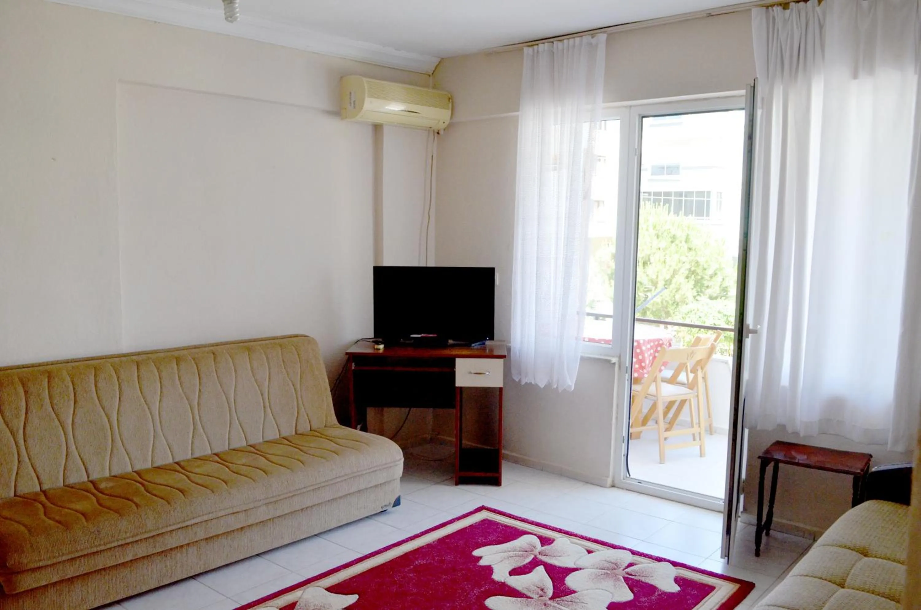 Photo of the whole room in Ahmeda Apart Hotel