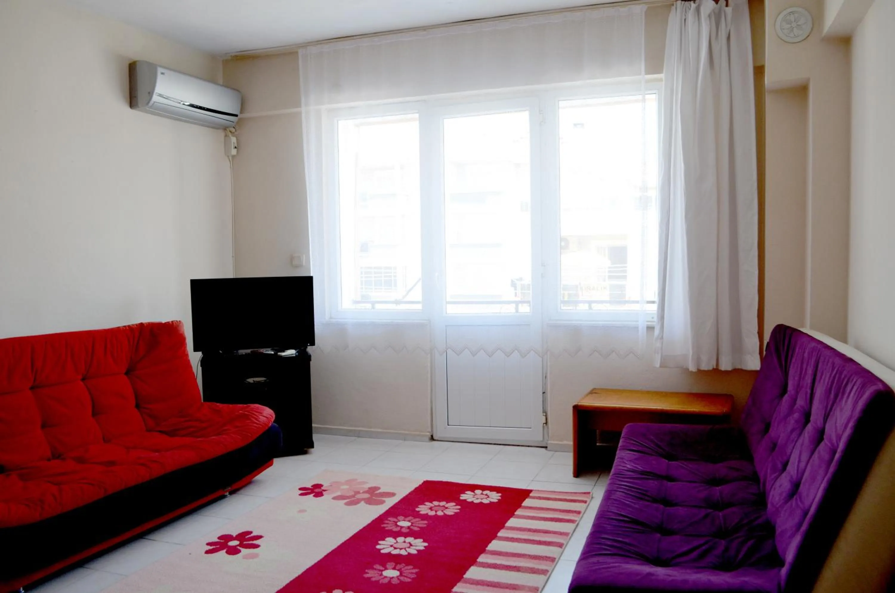 Photo of the whole room in Ahmeda Apart Hotel