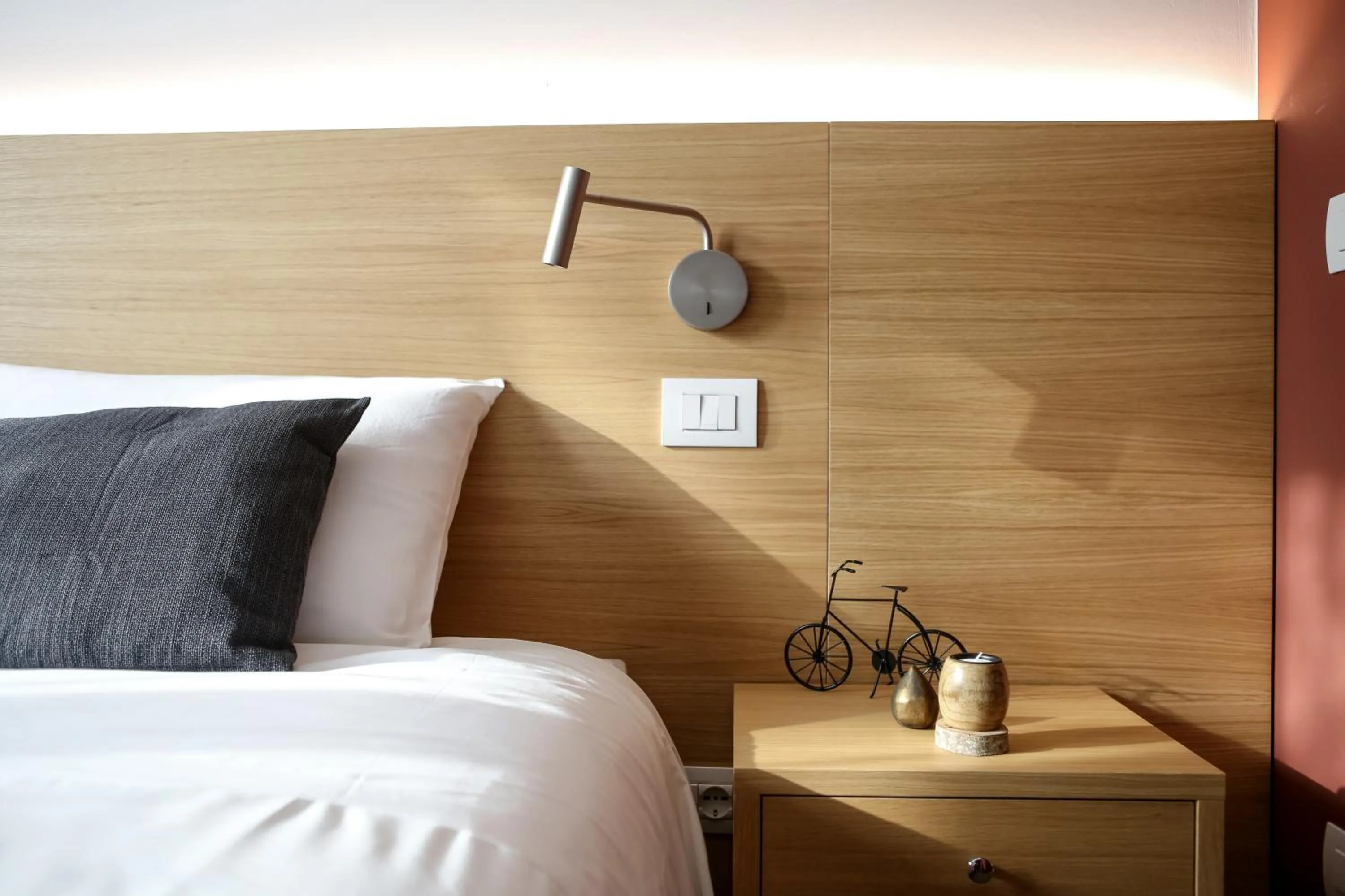 Bedroom, Bed in Bed and Bike Verona