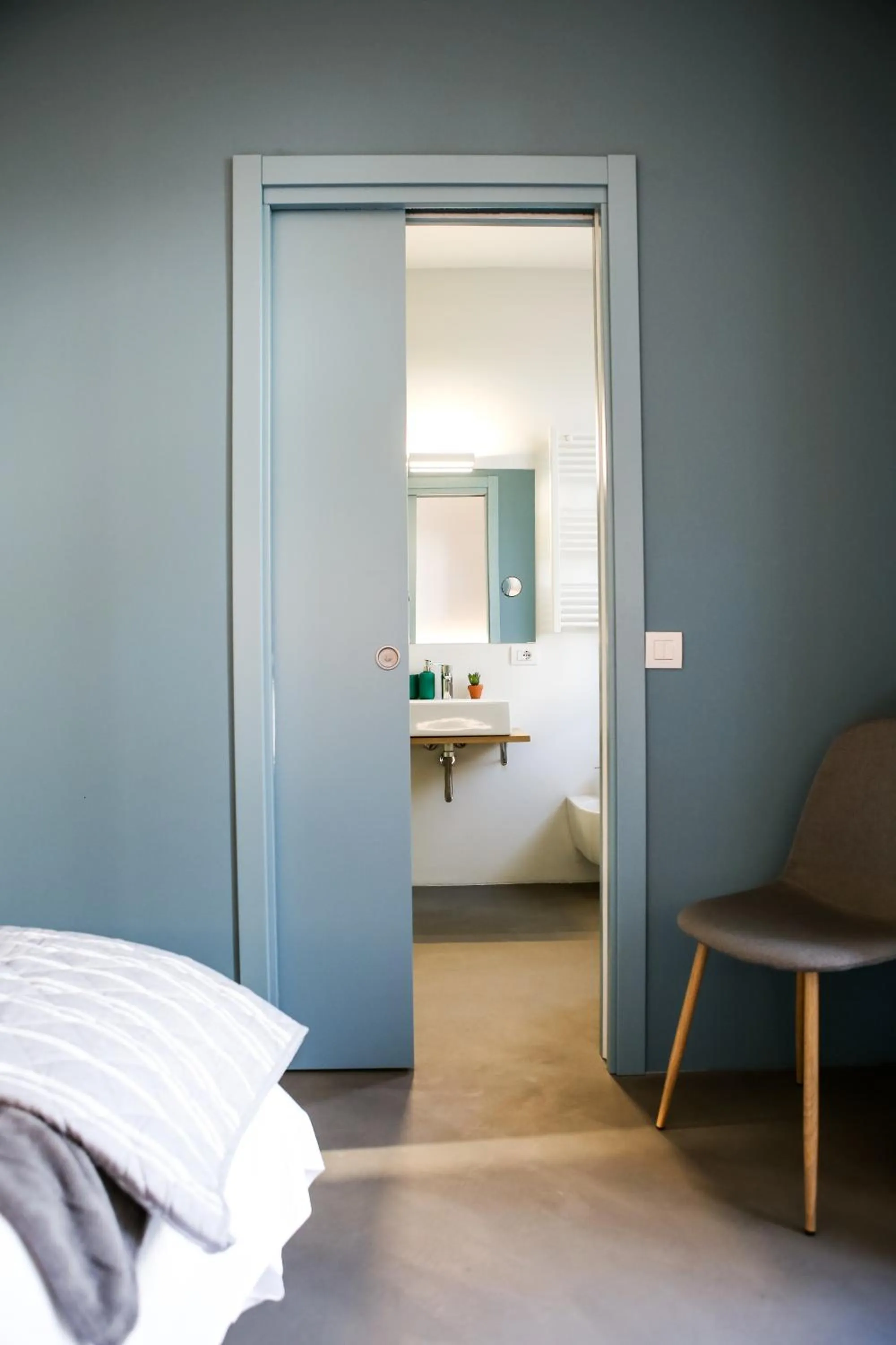 Bedroom, Bed in Bed and Bike Verona