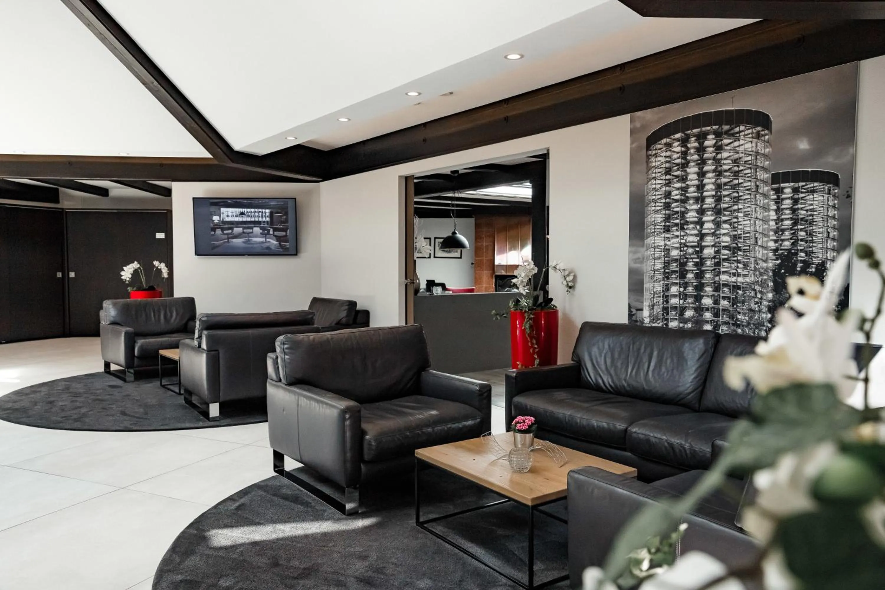 Lobby or reception in Privathotel alte mühle Wolfsburg-Weyhausen