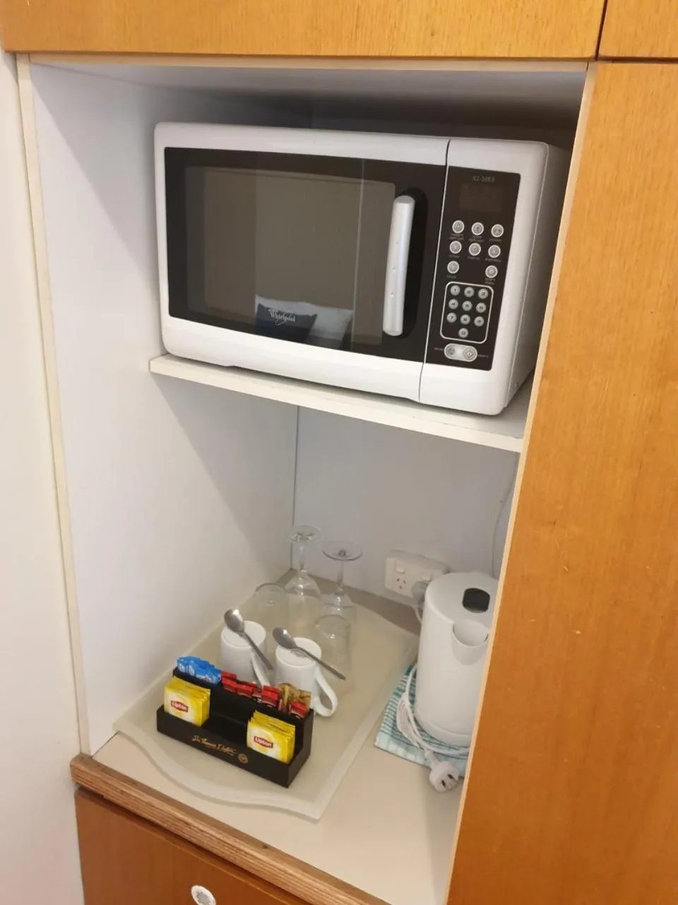 Coffee/tea facilities in Adelaide Pulteney Motel