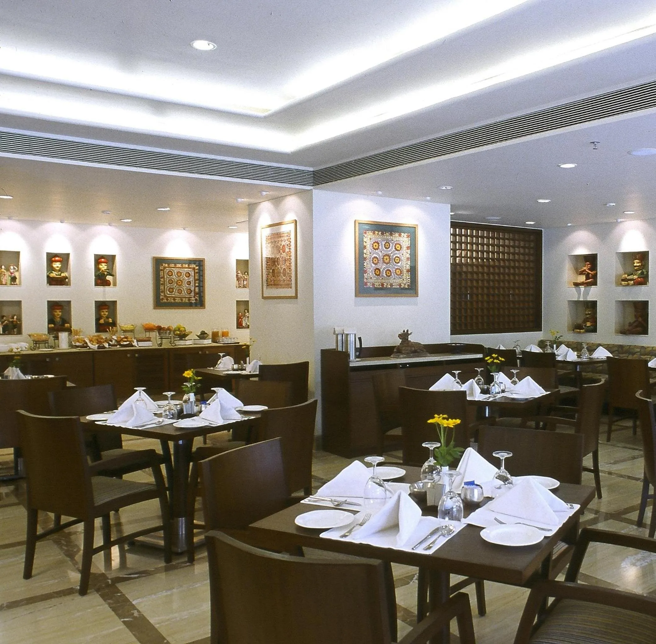 Restaurant/places to eat in Radisson Jass Hotel, Khajuraho