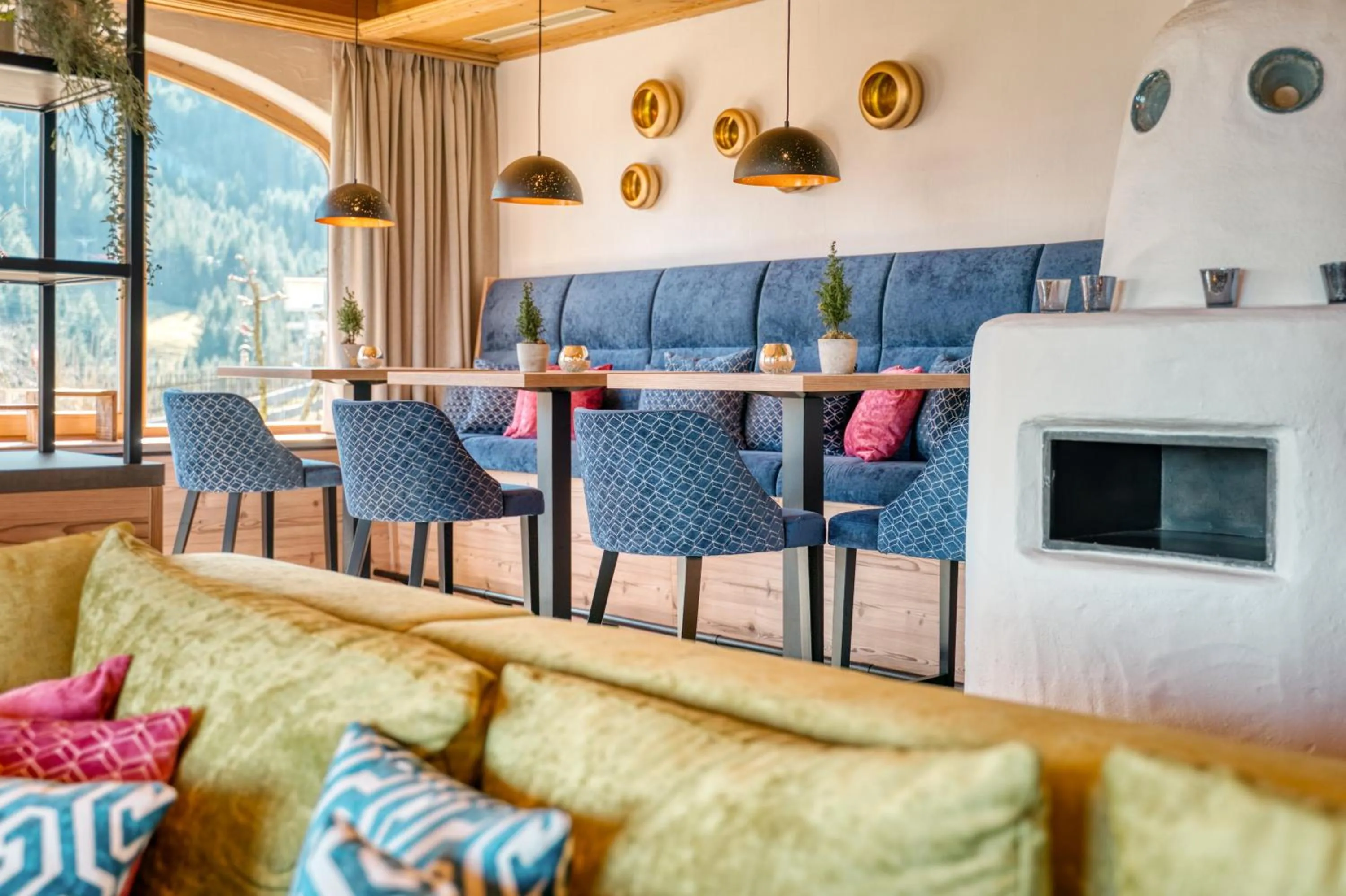 Lounge or bar in Hotel Bergruh