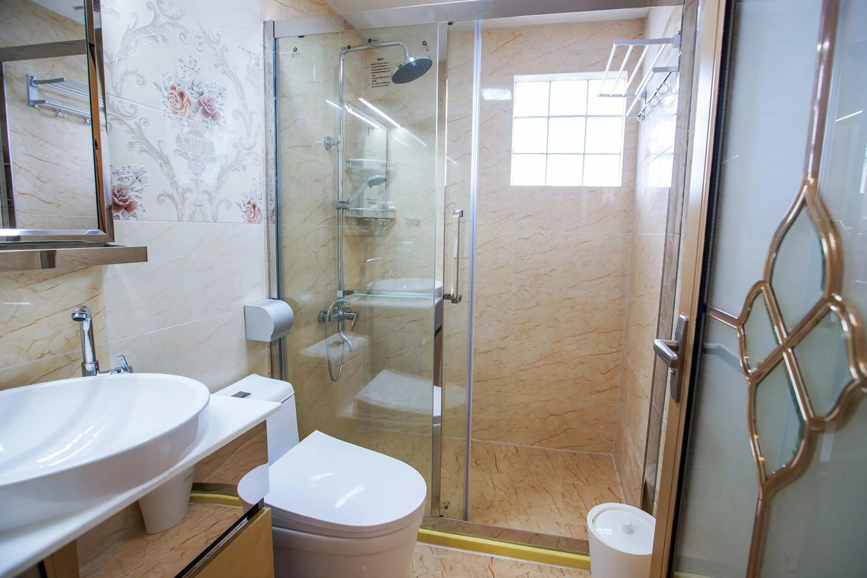Bathroom in Residence Lodge