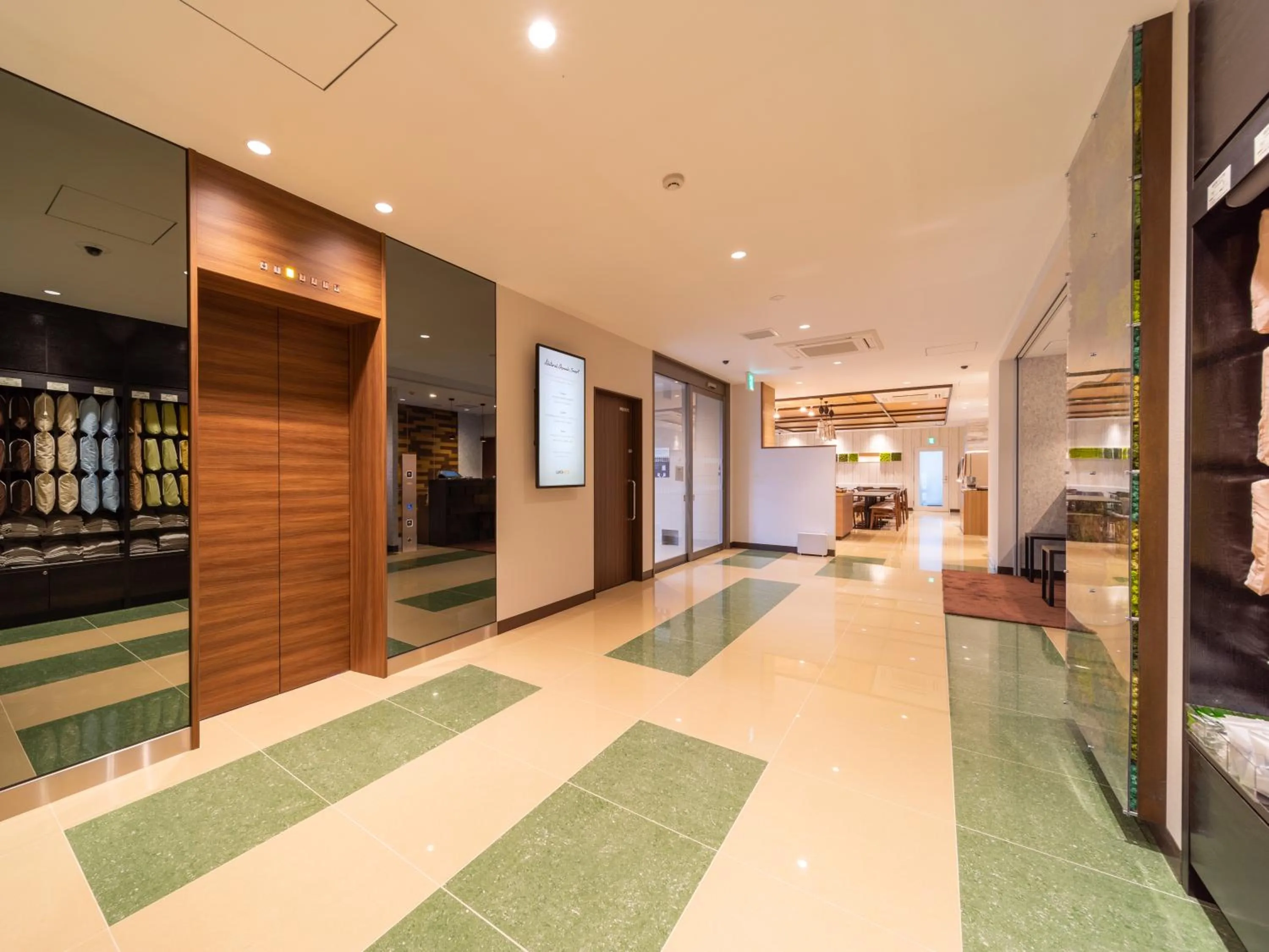 Lobby or reception in Super Hotel Yahaba Station East Exit